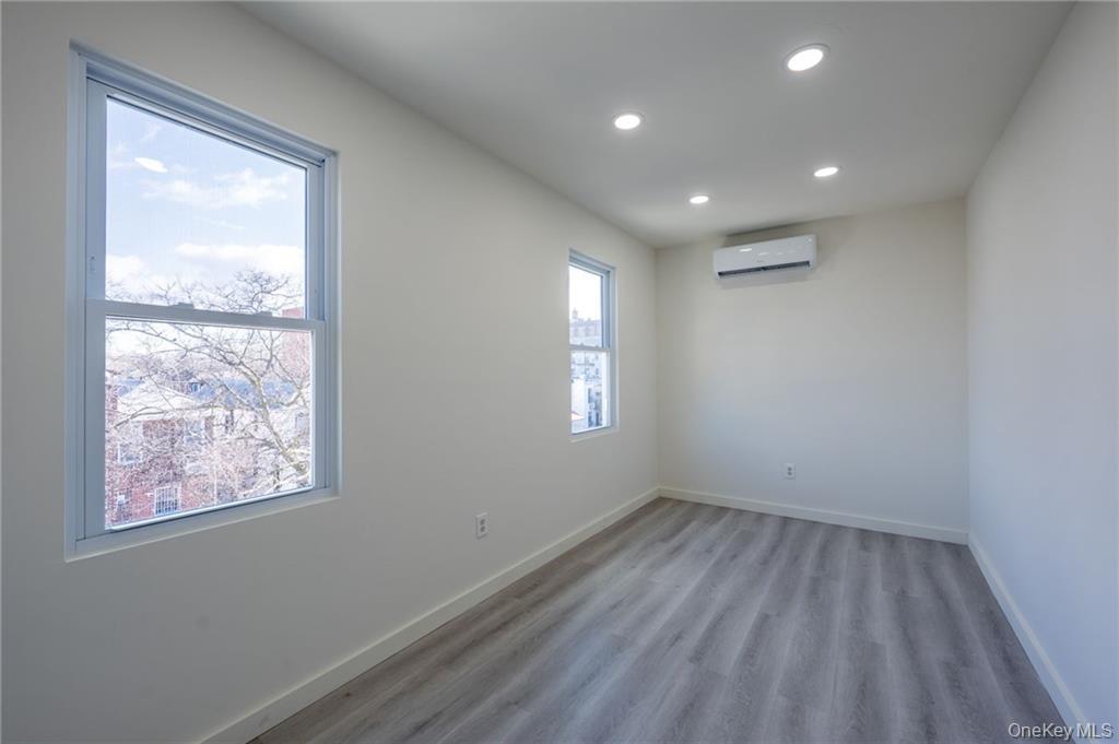 #16 photo, 2225 E 21st Street, Brooklyn , NY 11229