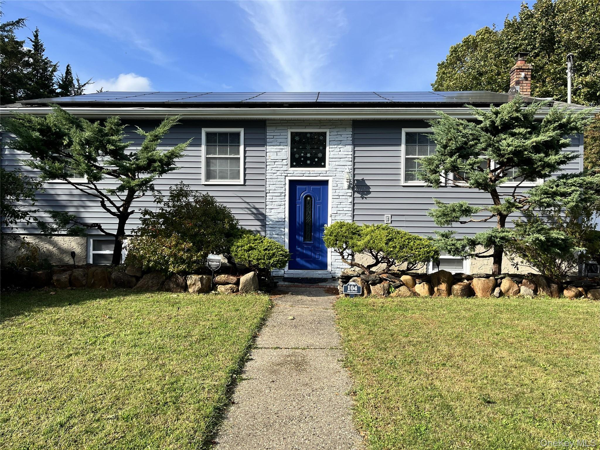 #1 photo, 104 19th Street, सफ़ोक काउंटी Wading River , NY 11792