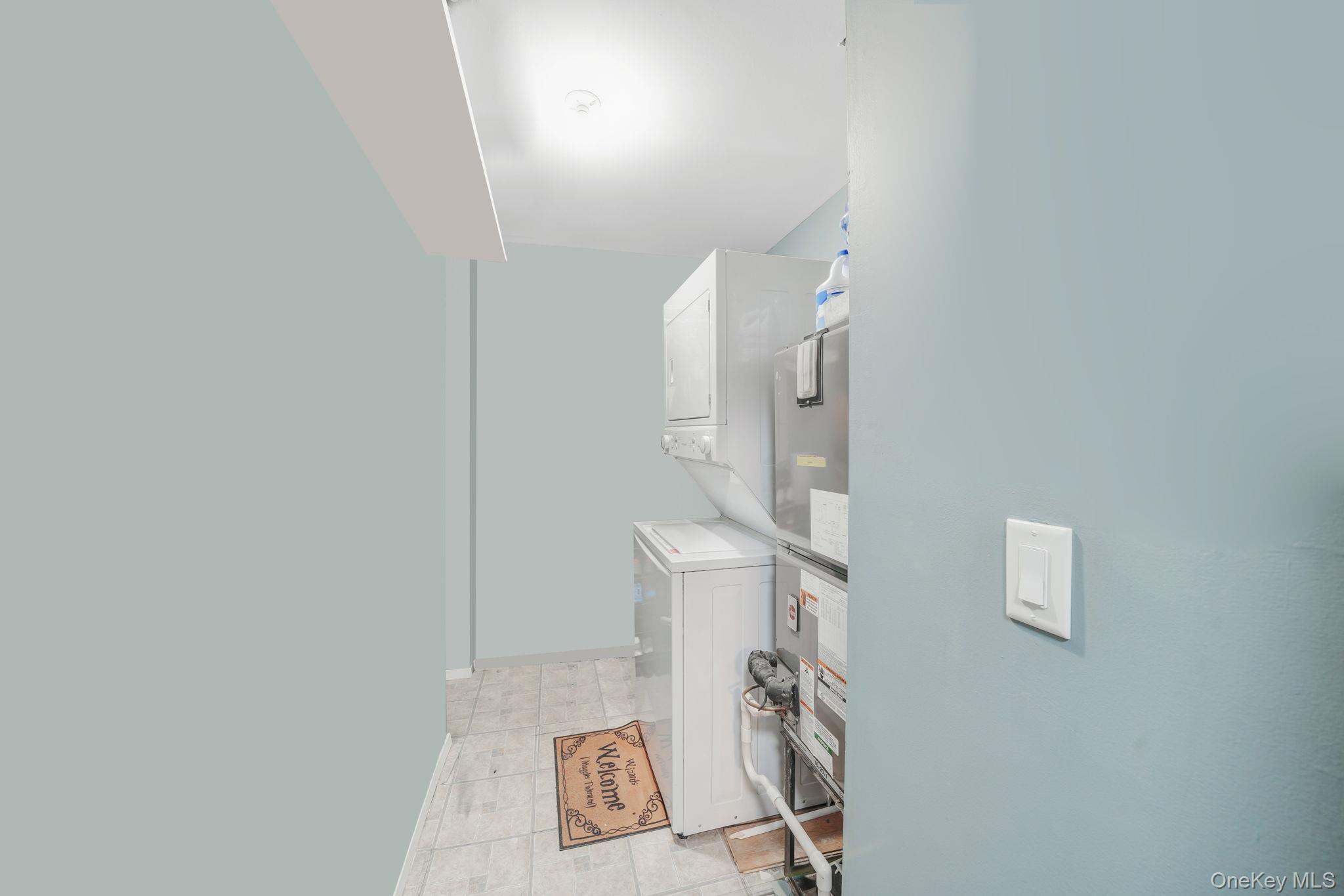 #11 photo, 852 Skyline Drive, מחוז סאפוק Coram , NY 11727