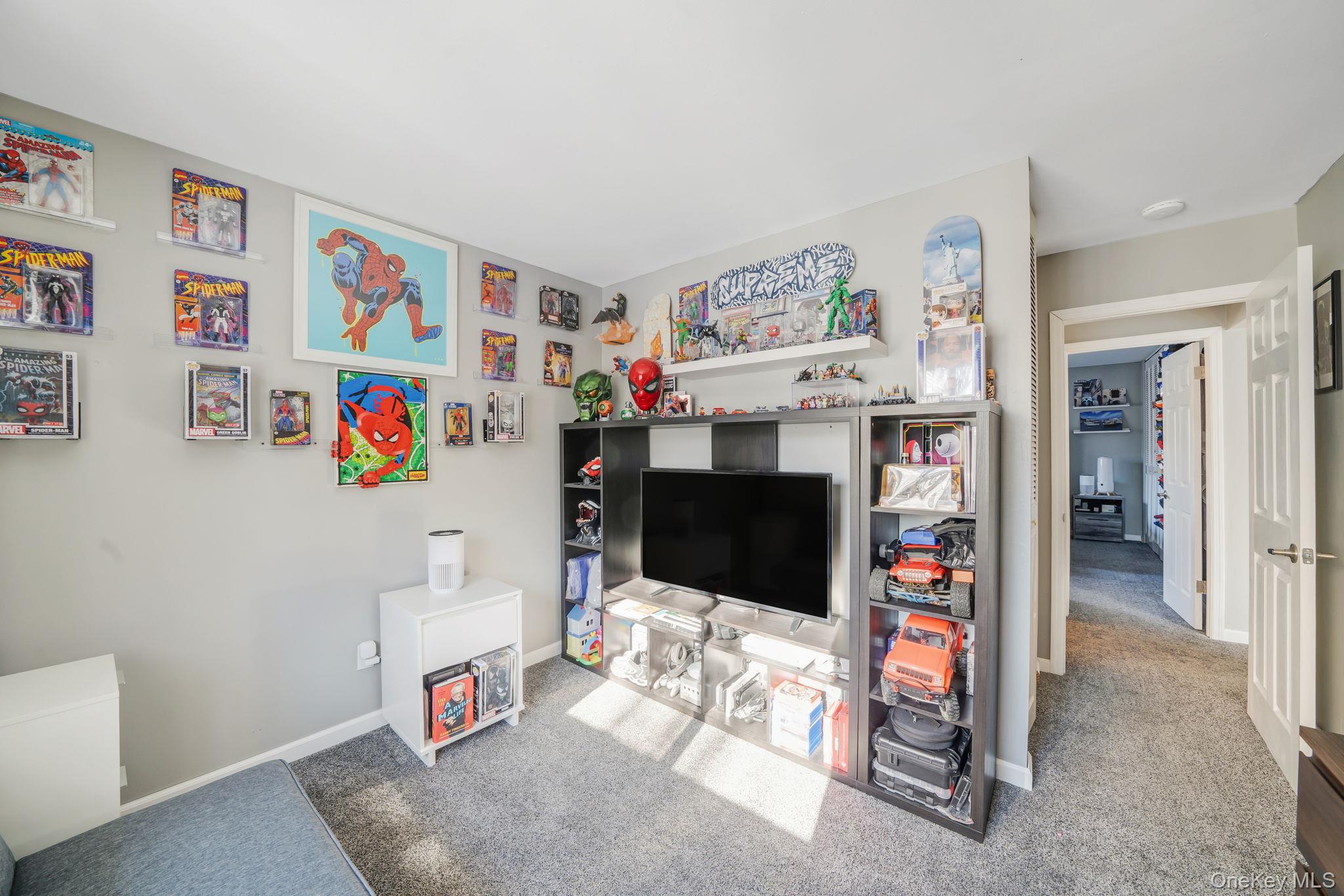 #16 photo, 852 Skyline Drive, מחוז סאפוק Coram , NY 11727