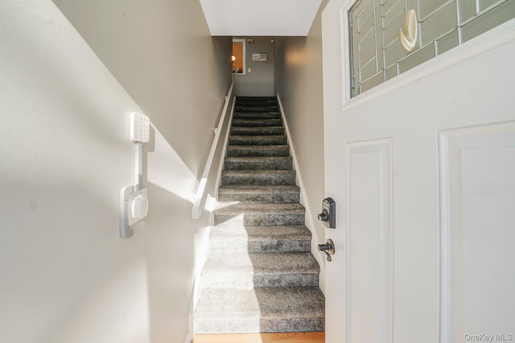 #18 photo, 852 Skyline Drive, מחוז סאפוק Coram , NY 11727