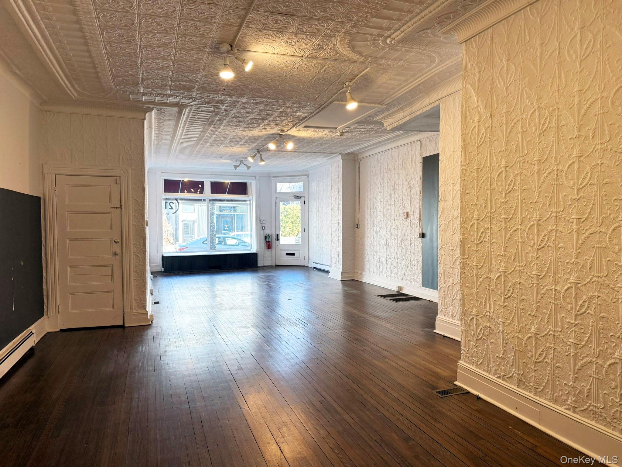 #4 photo, 413 Main Street, 东长岛 Greenport , NY 11944