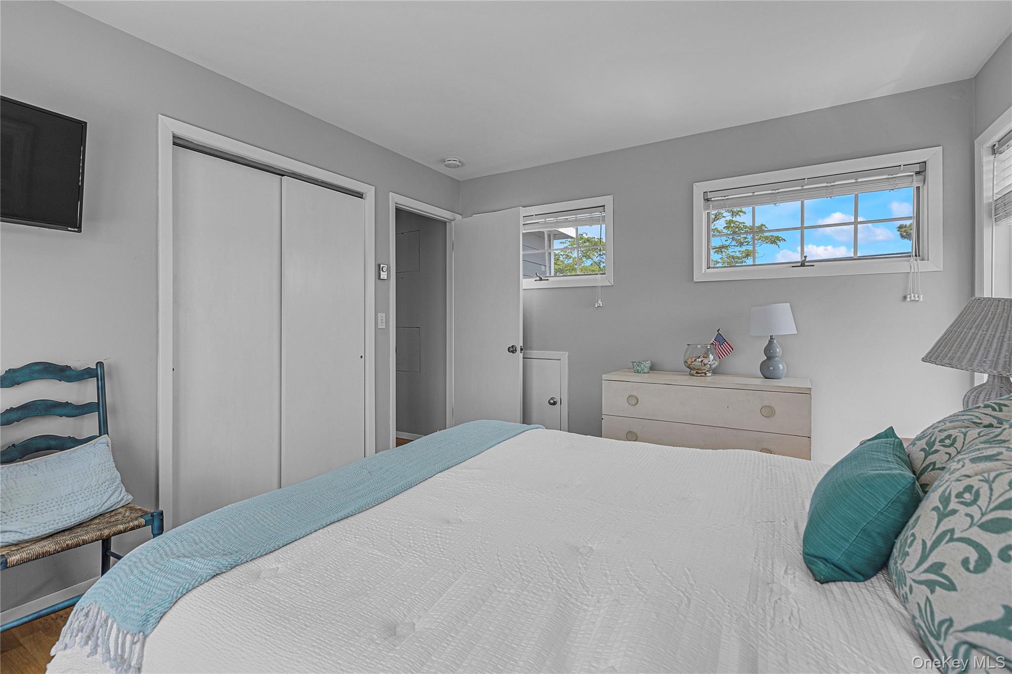 #18 photo, 286 Towd Point Road, Southampton , NY 11968