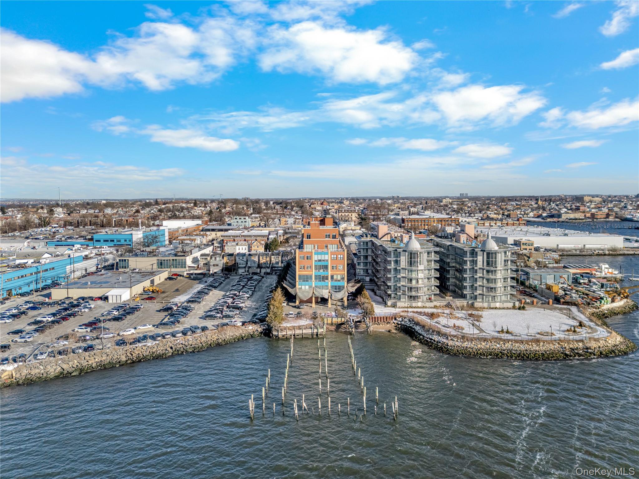 #9 photo, 14-34 110th Street, 皇后区 College Point , NY 11356