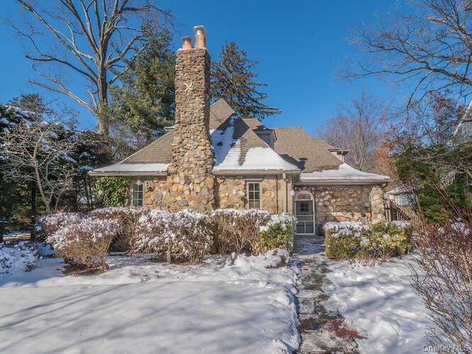 #1 photo, 23 Ivy Way, מחוז נסאו Port Washington , NY 11050