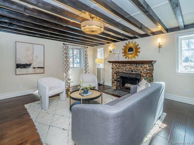 #8 photo, 23 Ivy Way, מחוז נסאו Port Washington , NY 11050