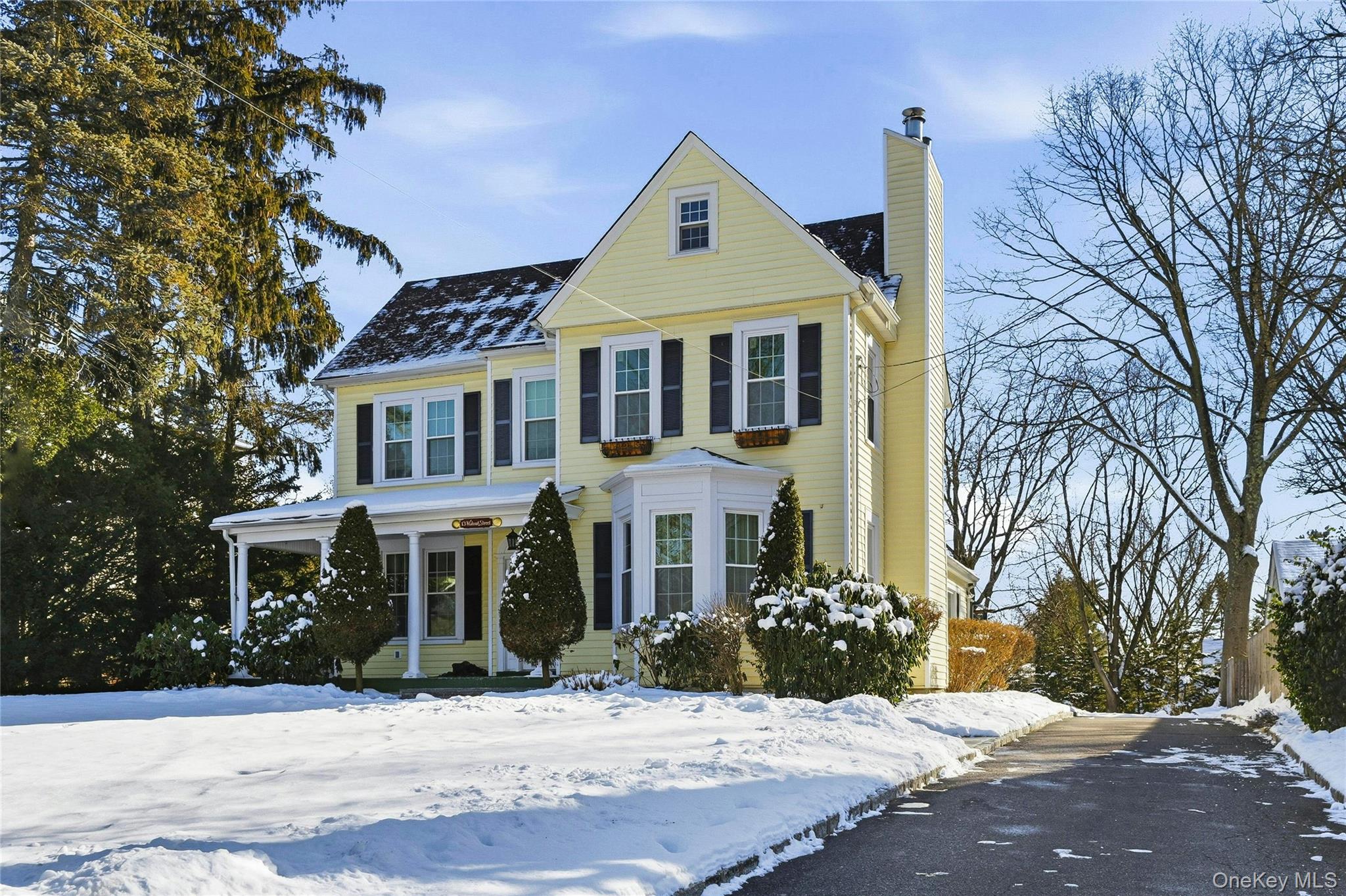 #10 photo, 13 Walnut Street, Glen Head , NY 11545