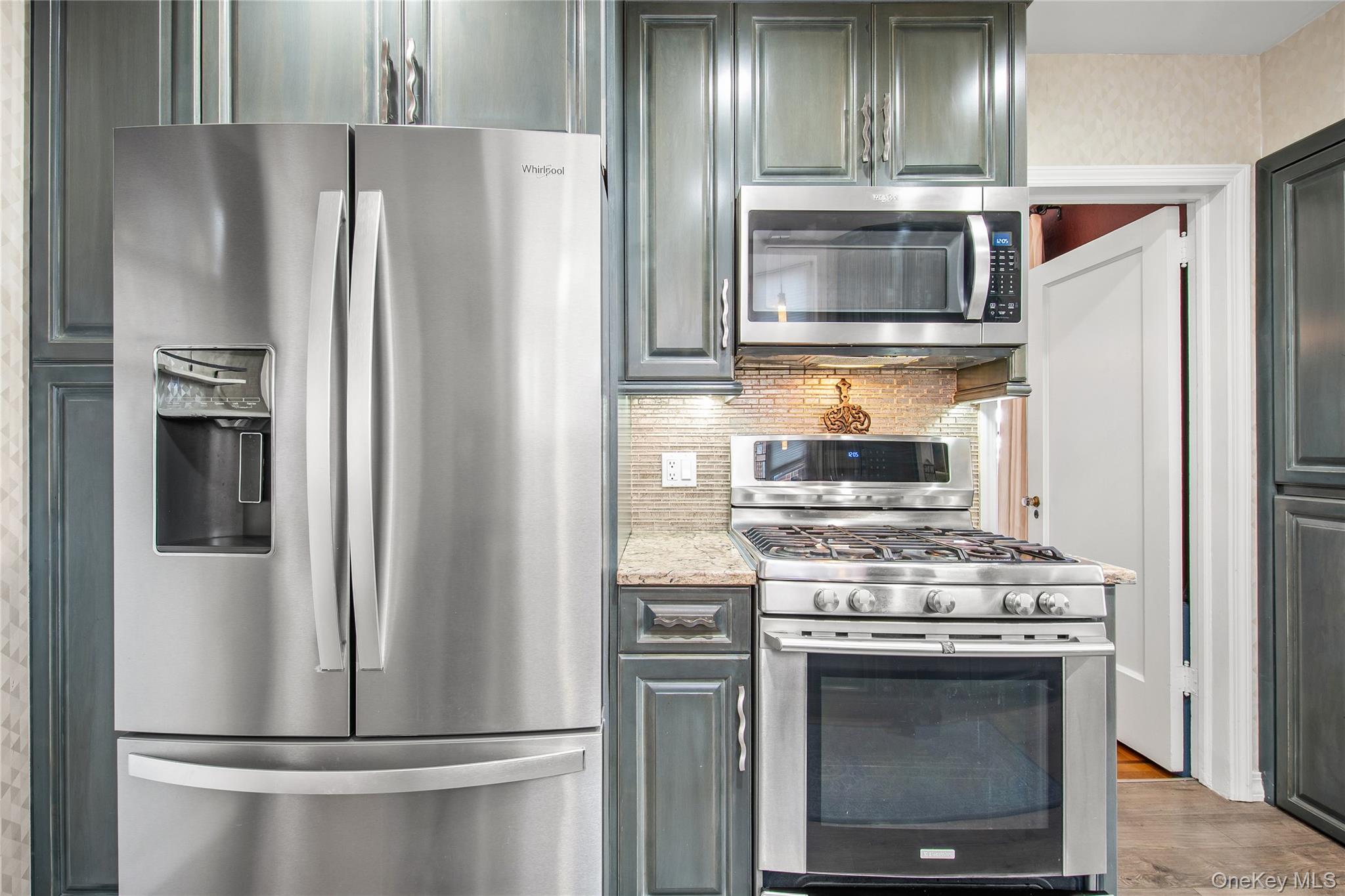 #14 photo, 27-25 168th Street, Куинс ‖ Flushing , NY 11358