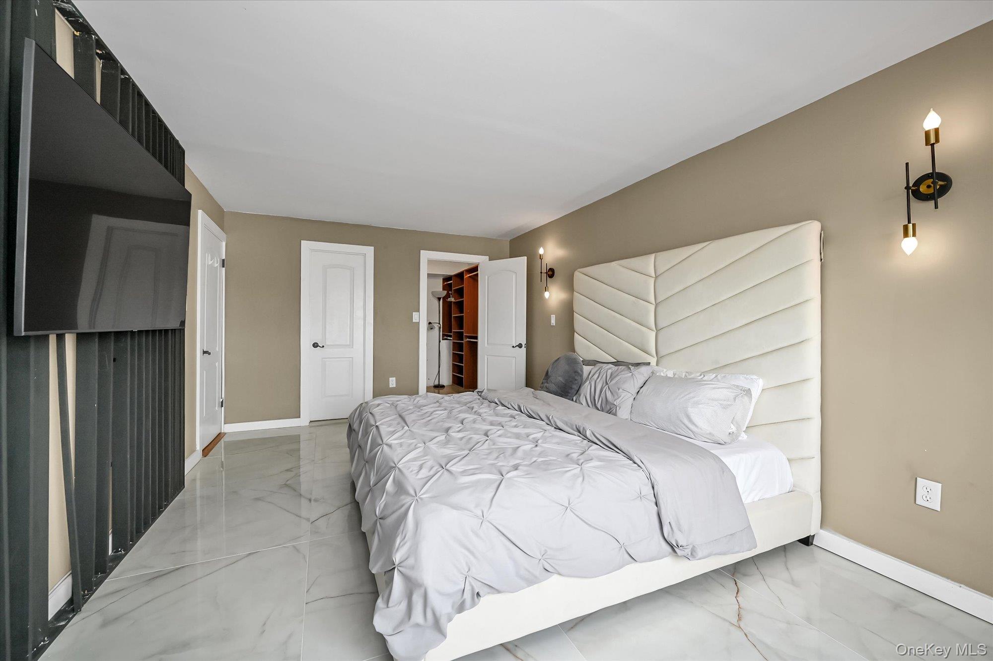 #10 photo, 725 Miller Avenue, Freeport , NY 11520