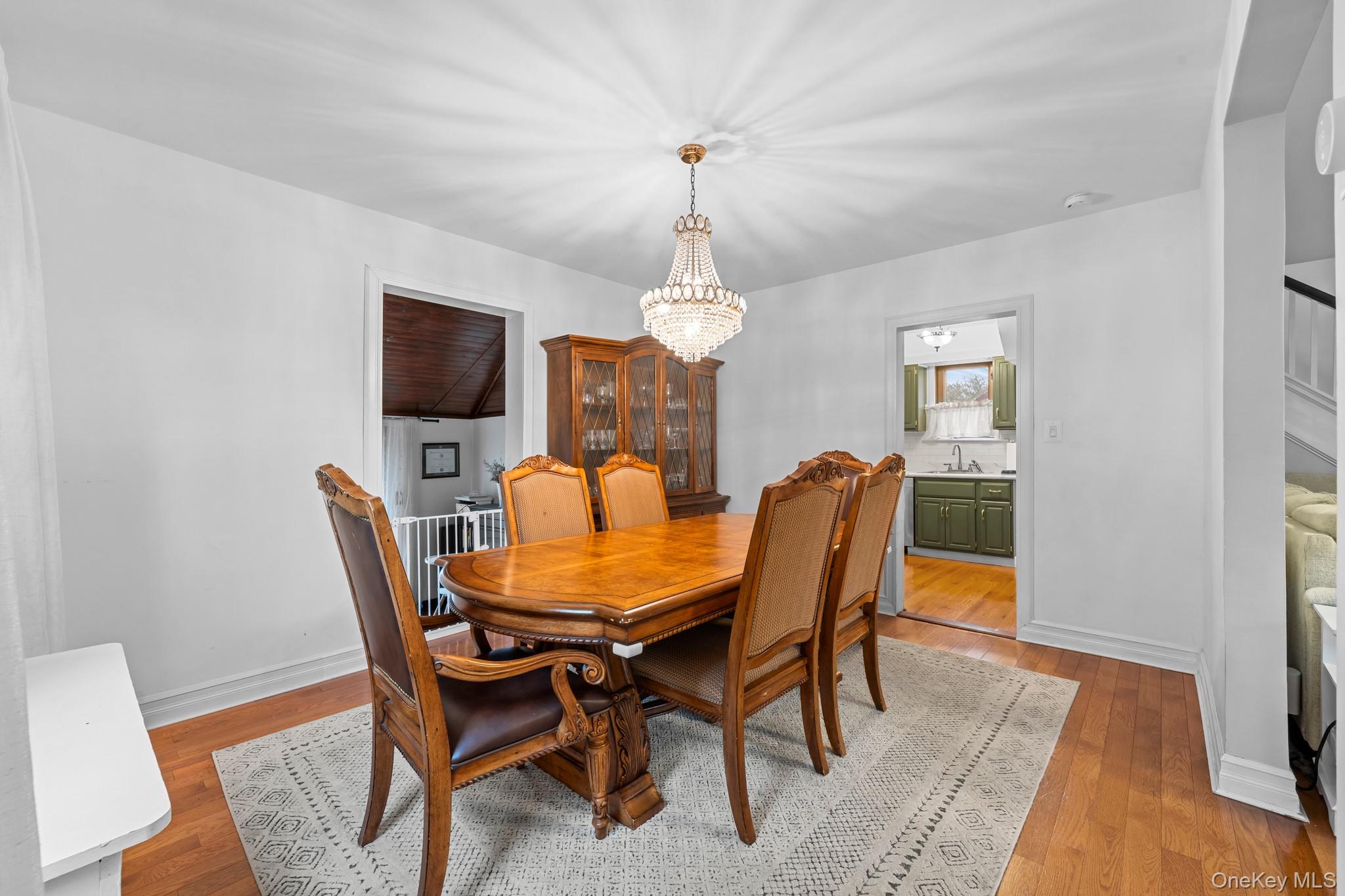 #6 photo, 42 Driving Park Avenue, 长岛 Lynbrook , NY 11563