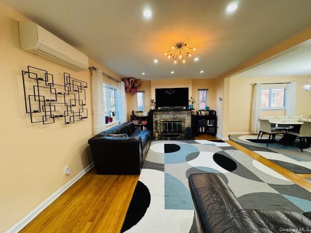 #8 photo, 186-22 Avon Road, Jamaica , NY 11432