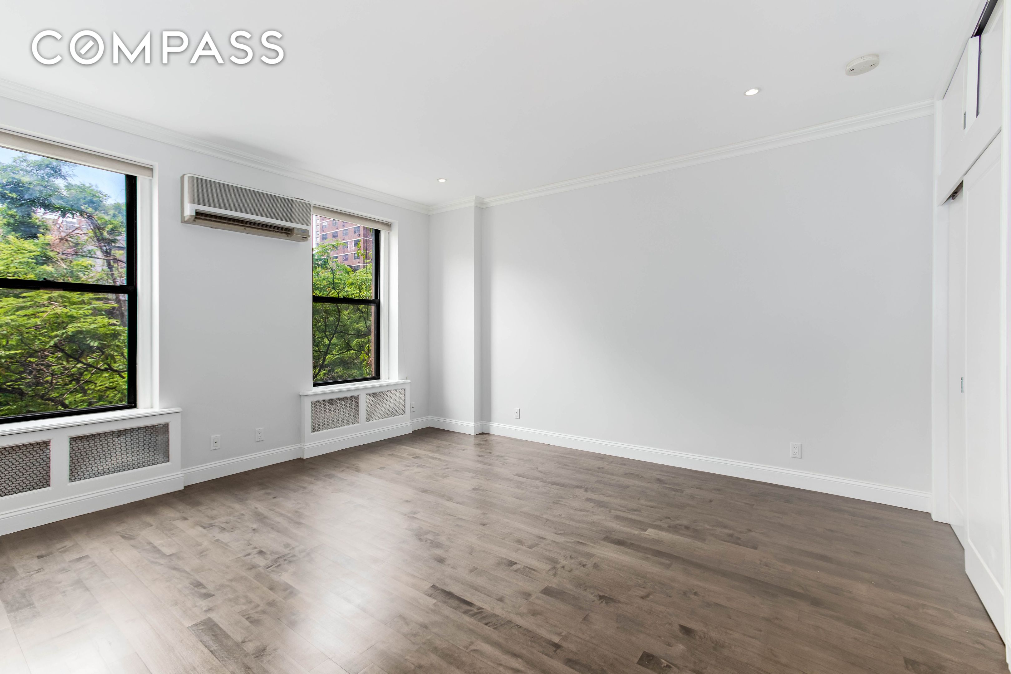 #4 photo, 222 E 32nd Street, Kips Bay , NY 10016