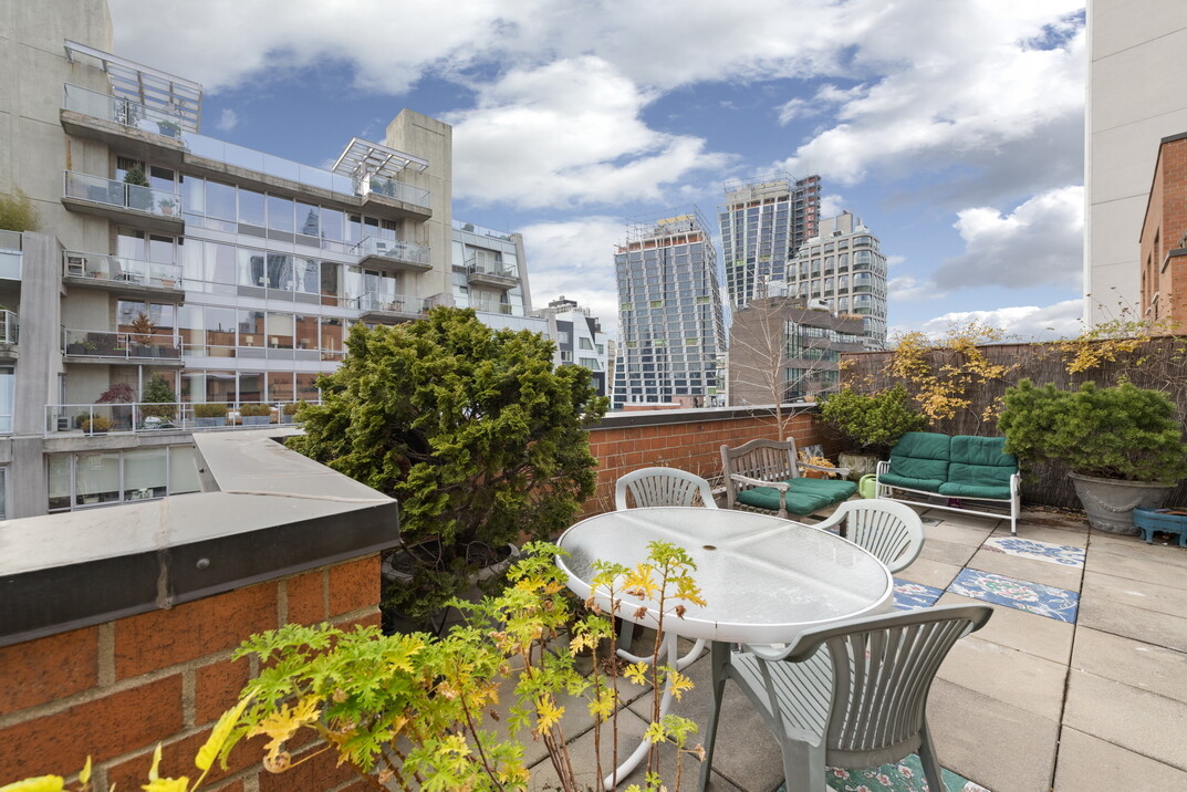 #9 photo, 445 W 19TH Street, 맨해튼 Chelsea , NY 10011