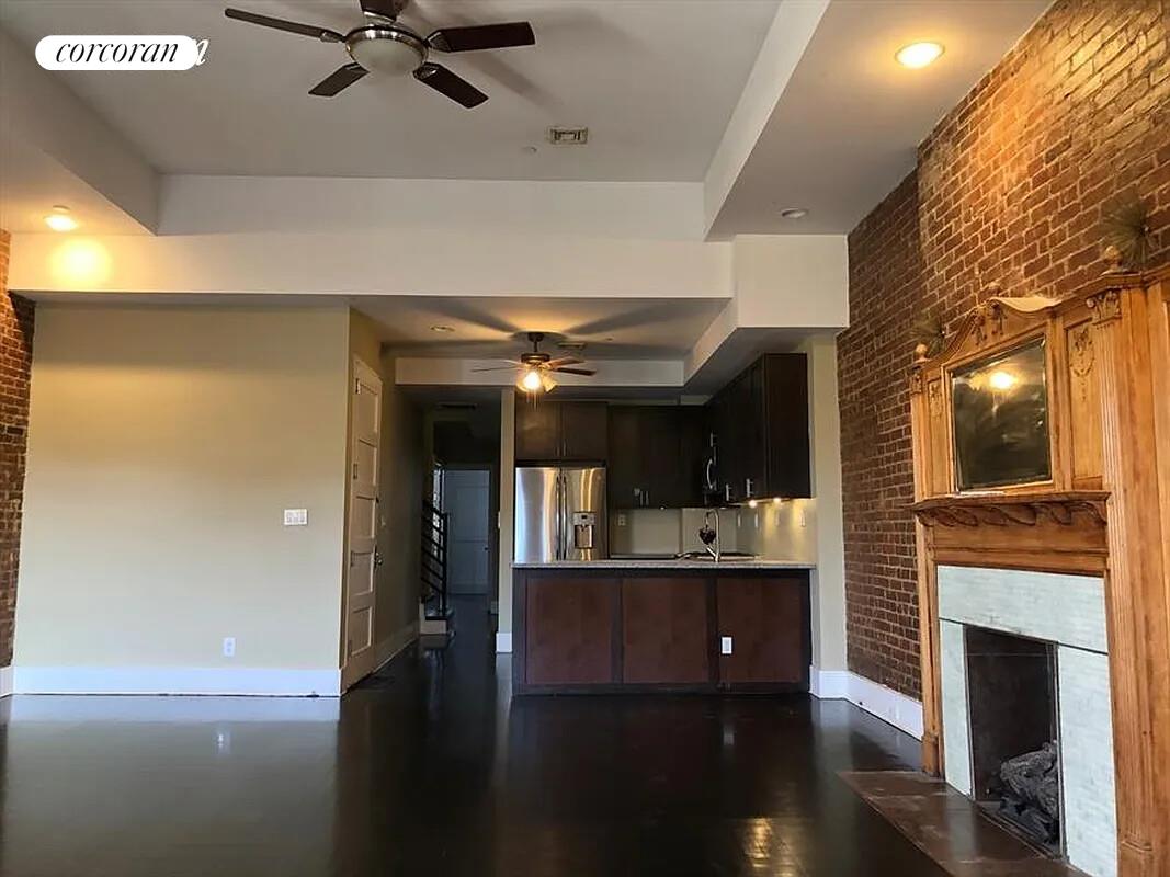 #4 photo, 764 ST NICHOLAS Avenue, Манхэттен ‖ Hamilton Heights , NY 10031