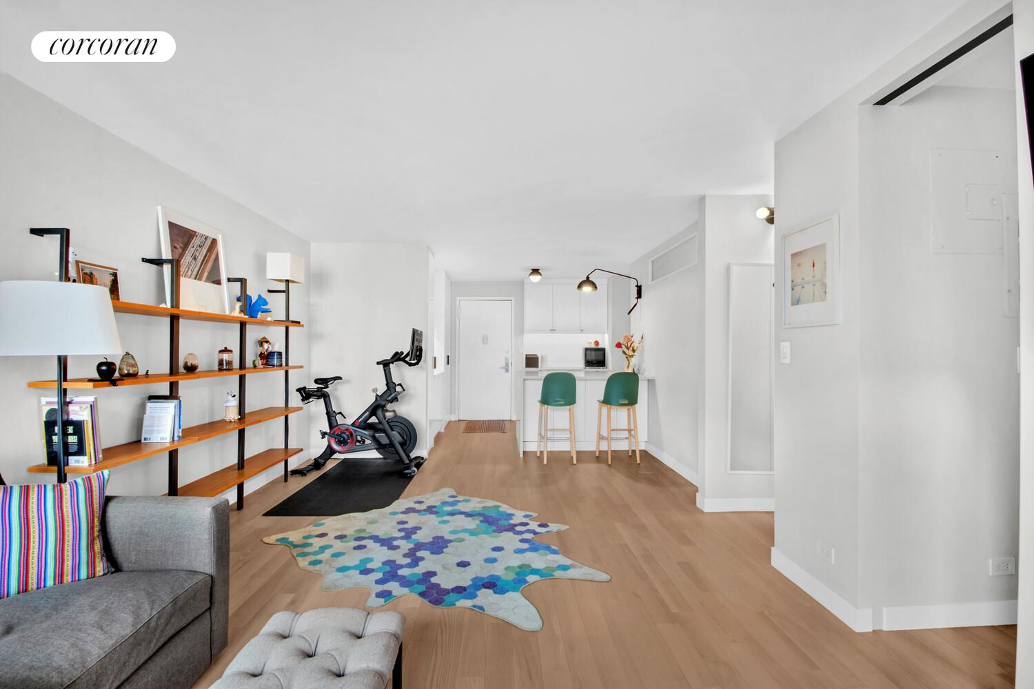 #3 photo, 205 3RD Avenue, מנהטן Gramercy Park , NY 10003