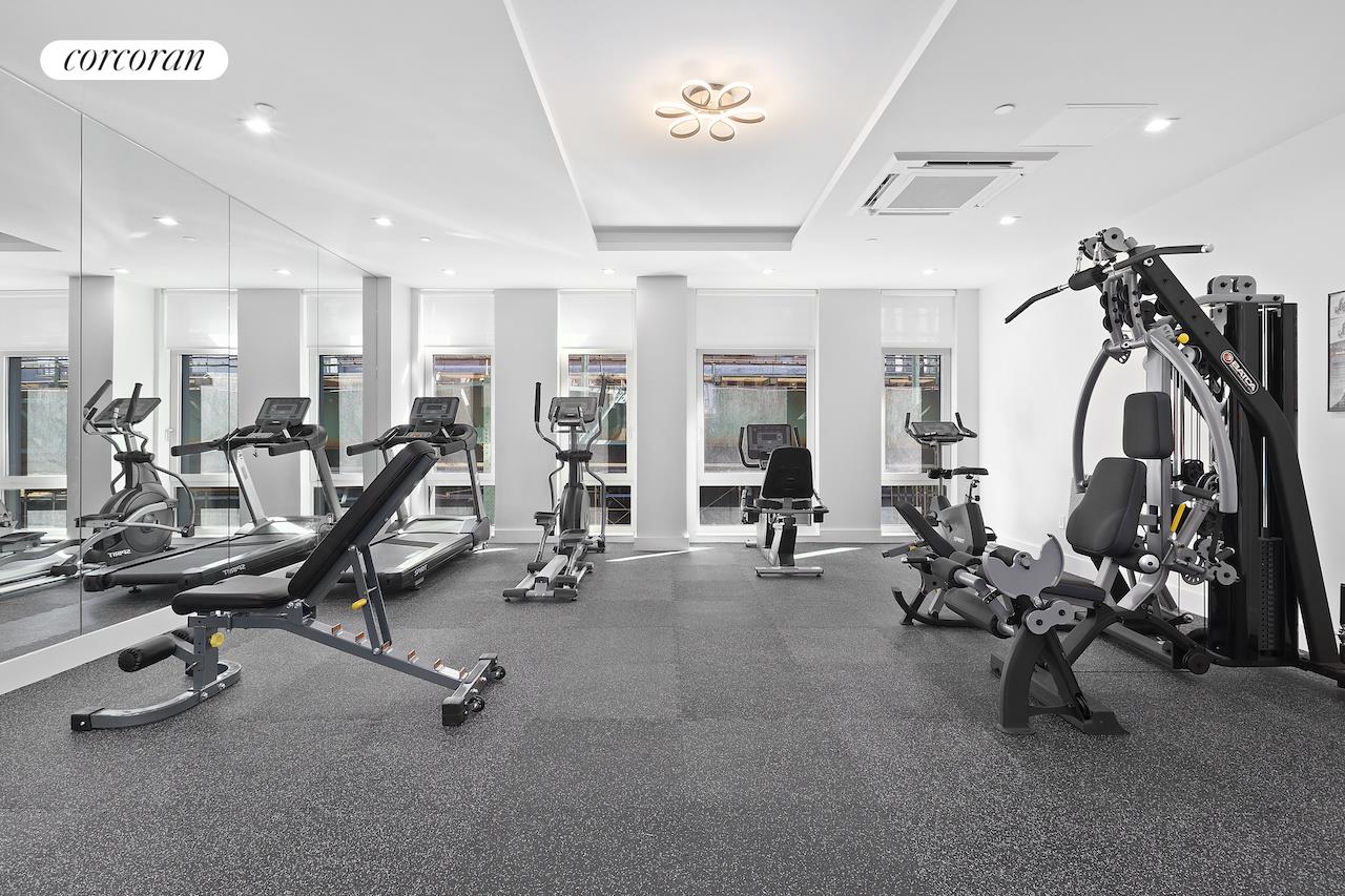 #16 photo, Long Island City, Long Island City , NY 11101