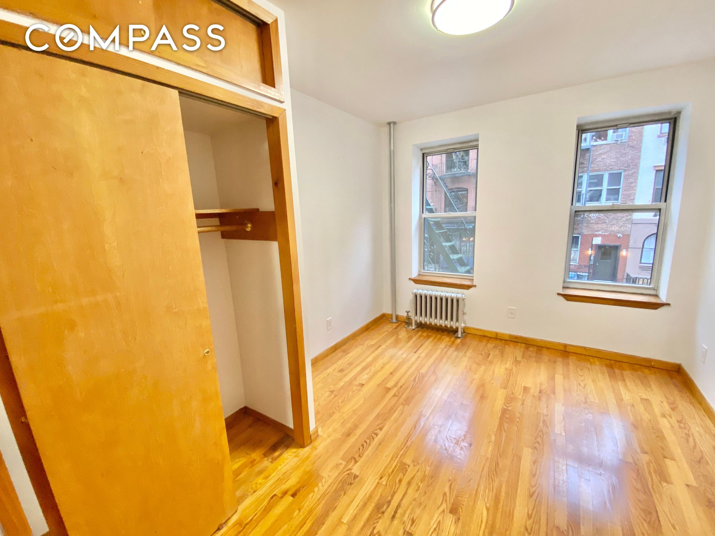 #3 photo, New York City, مانهاتن East Village , NY 10003