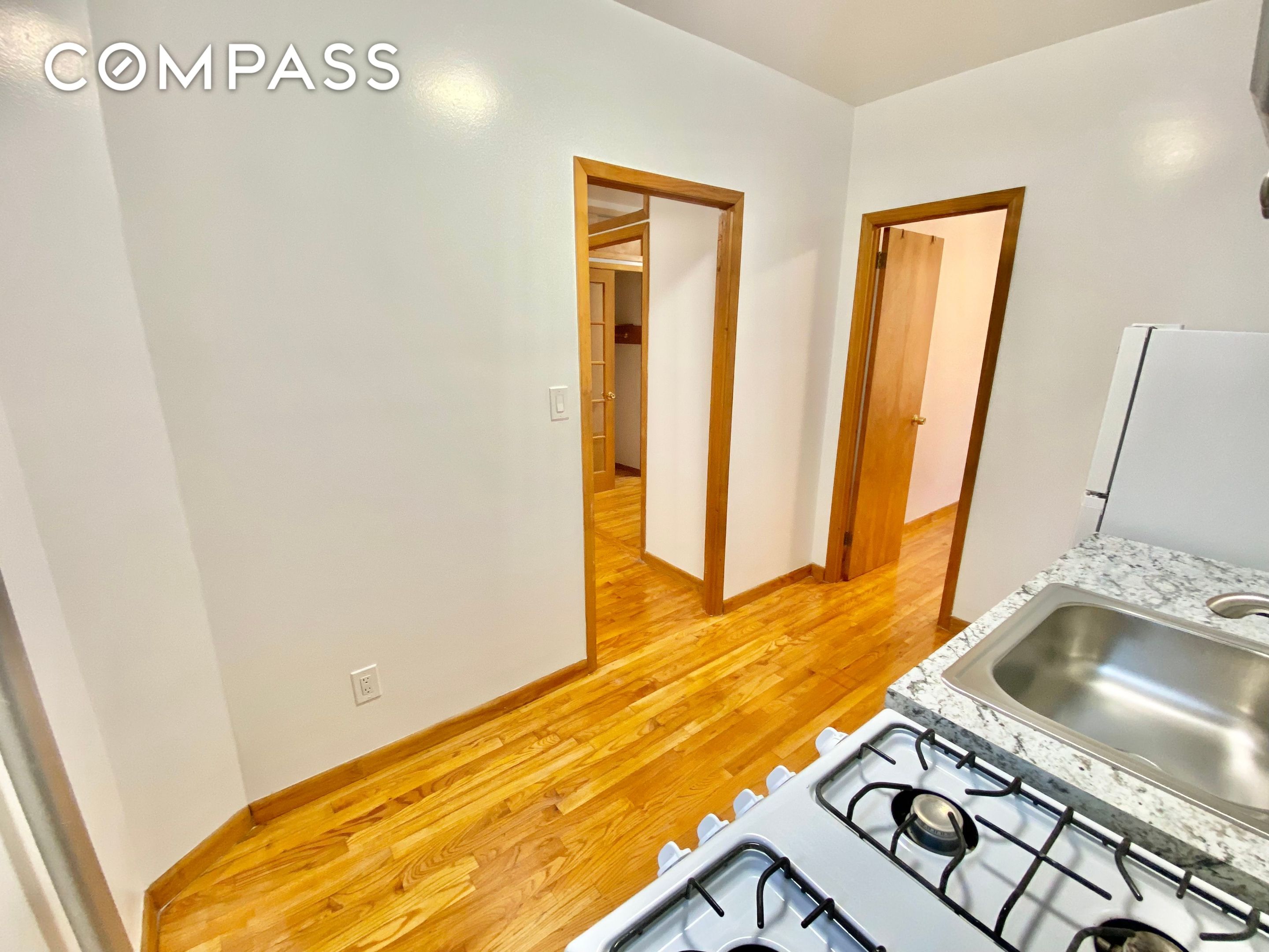 #7 photo, New York City, مانهاتن East Village , NY 10003