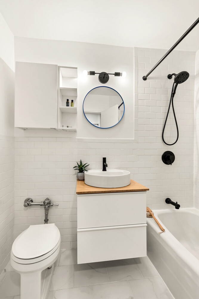 #3 photo, 651 VANDERBILT Street, ब्रुकलीन Windsor Terrace , NY 11218