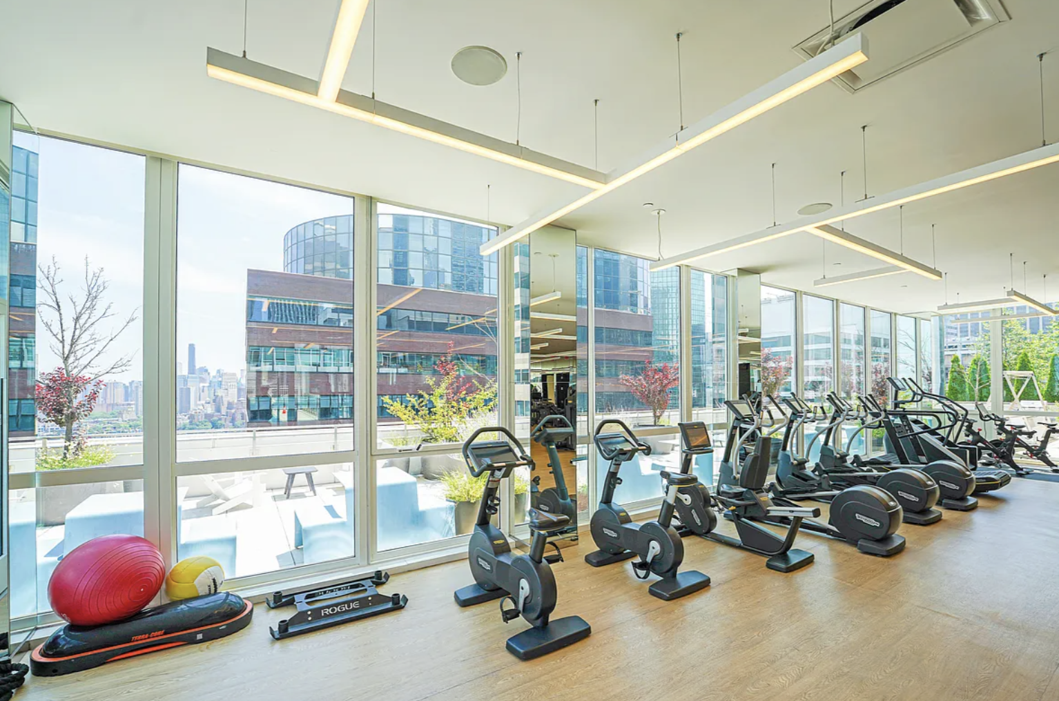 #10 photo, 180 Water Street, Financial District , NY 10038