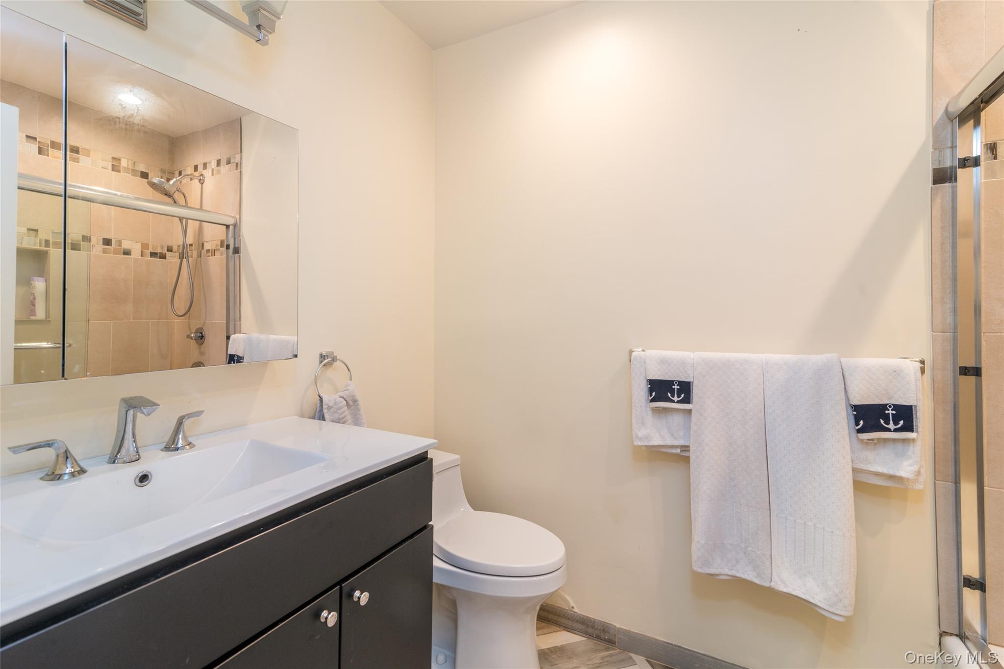 #15 photo, 327 N Greeley Avenue, Chappaqua , NY 10514