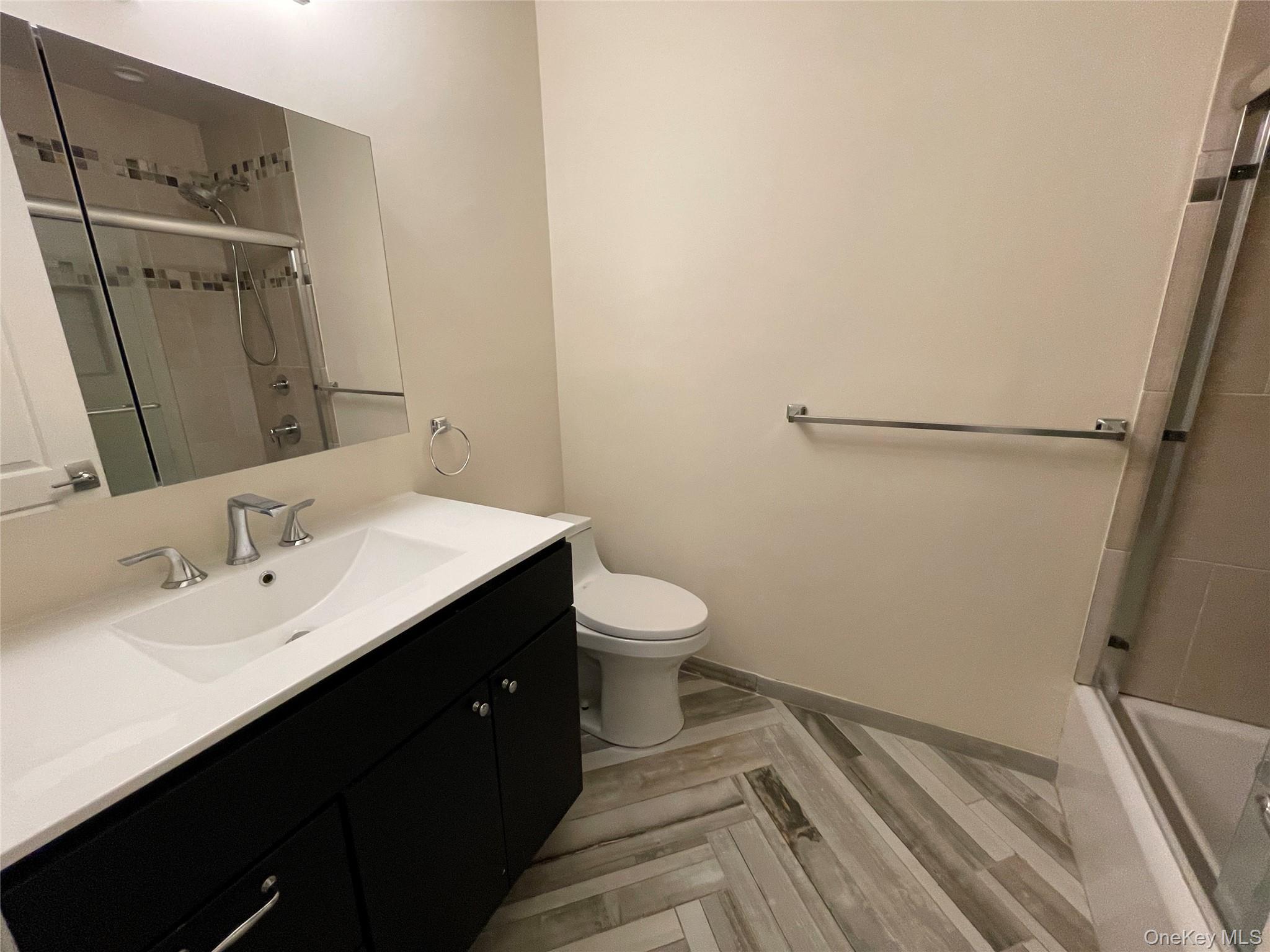 #7 photo, 327 N Greeley Avenue, Chappaqua , NY 10514