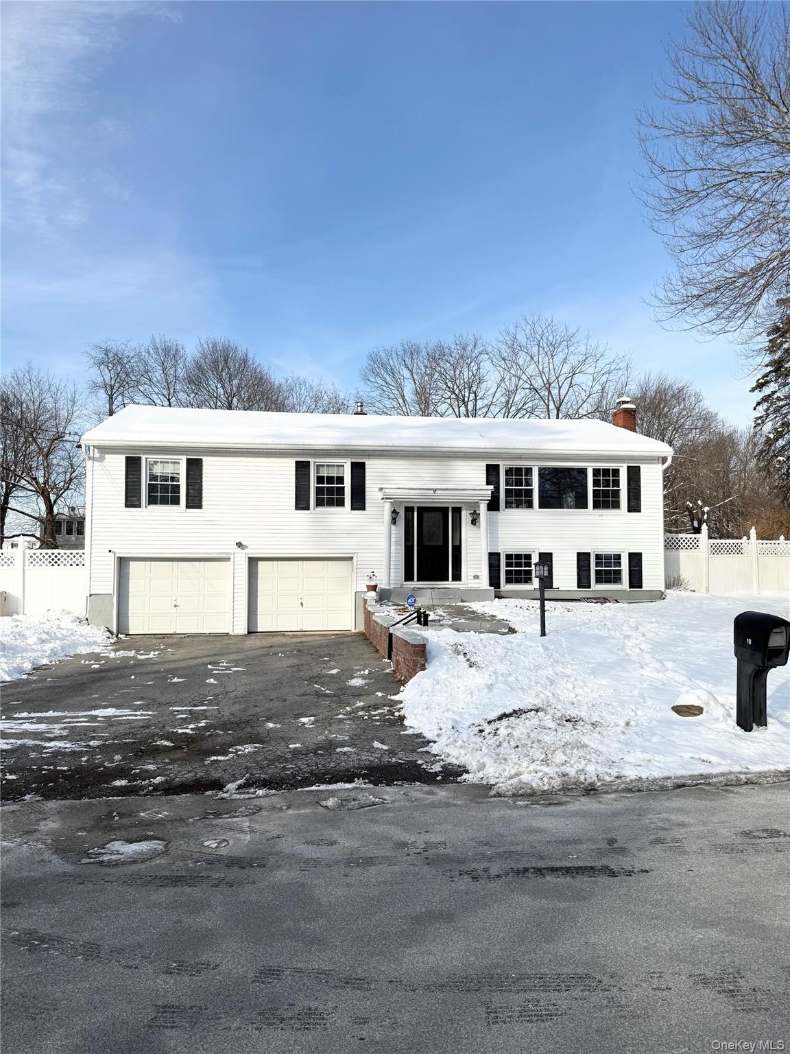 #1 photo, 18 Park Hill Drive, New Windsor , NY 12553