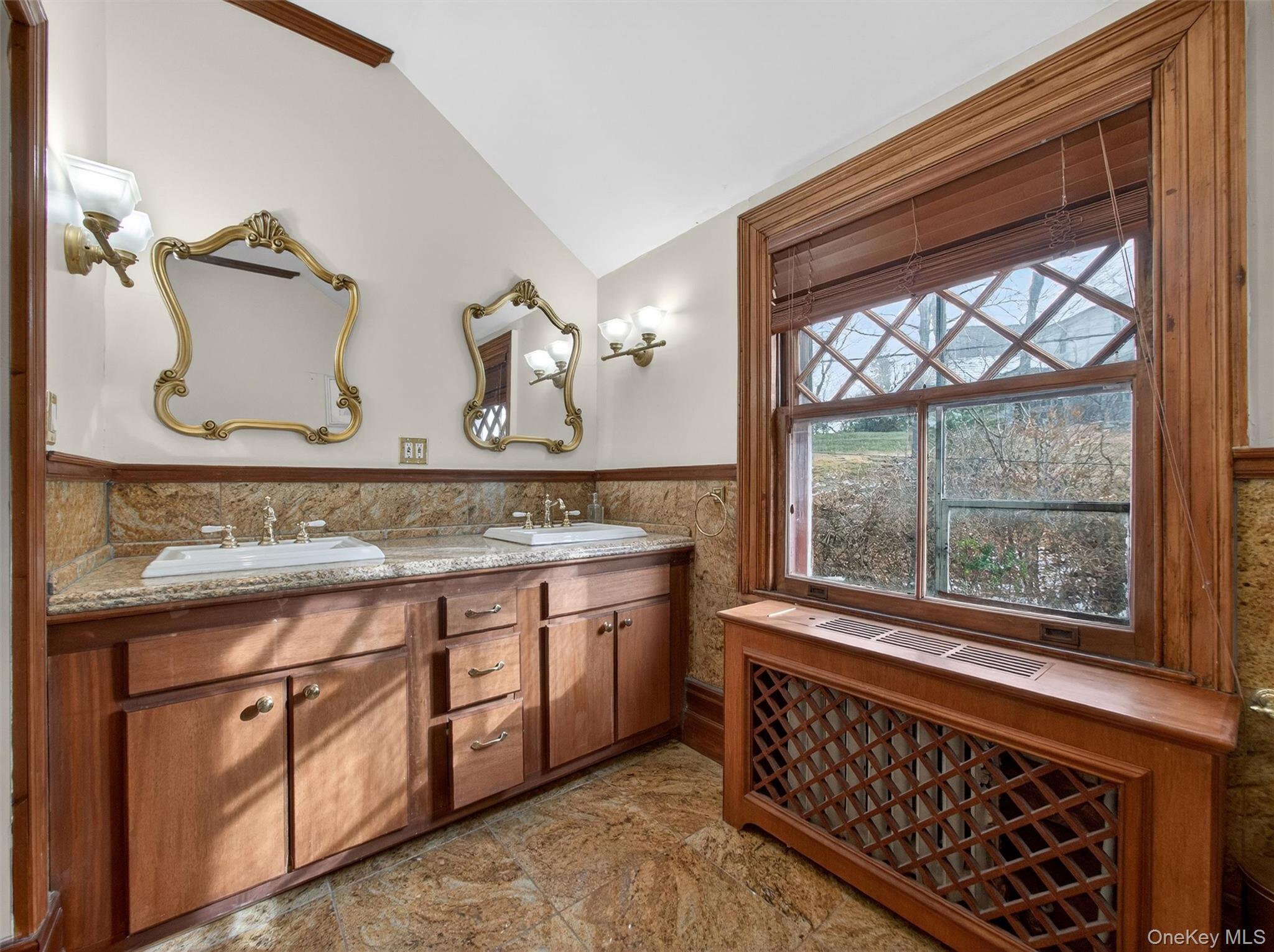 #16 photo, 44 Tower Hill Loop, Tuxedo Park , NY 10987