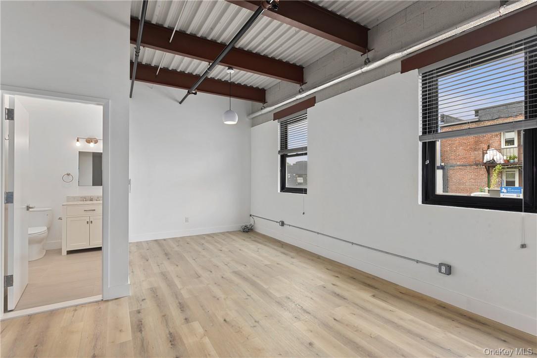 #4 photo, 189 N Main Street, Port Chester , NY 10573