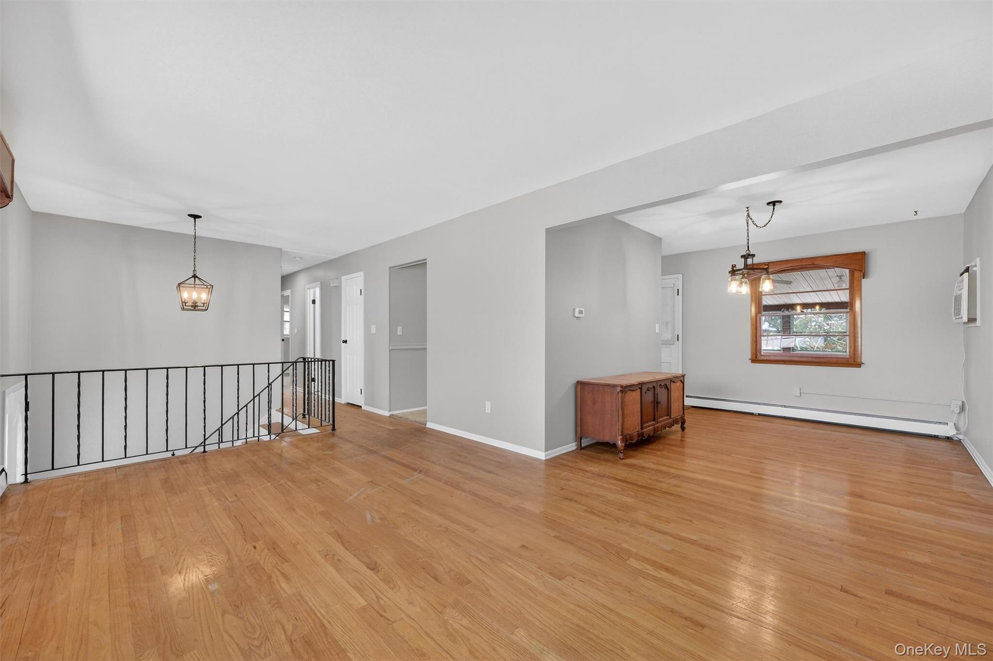 #4 photo, 2 Blue Hills Court, Saugerties , NY 12477