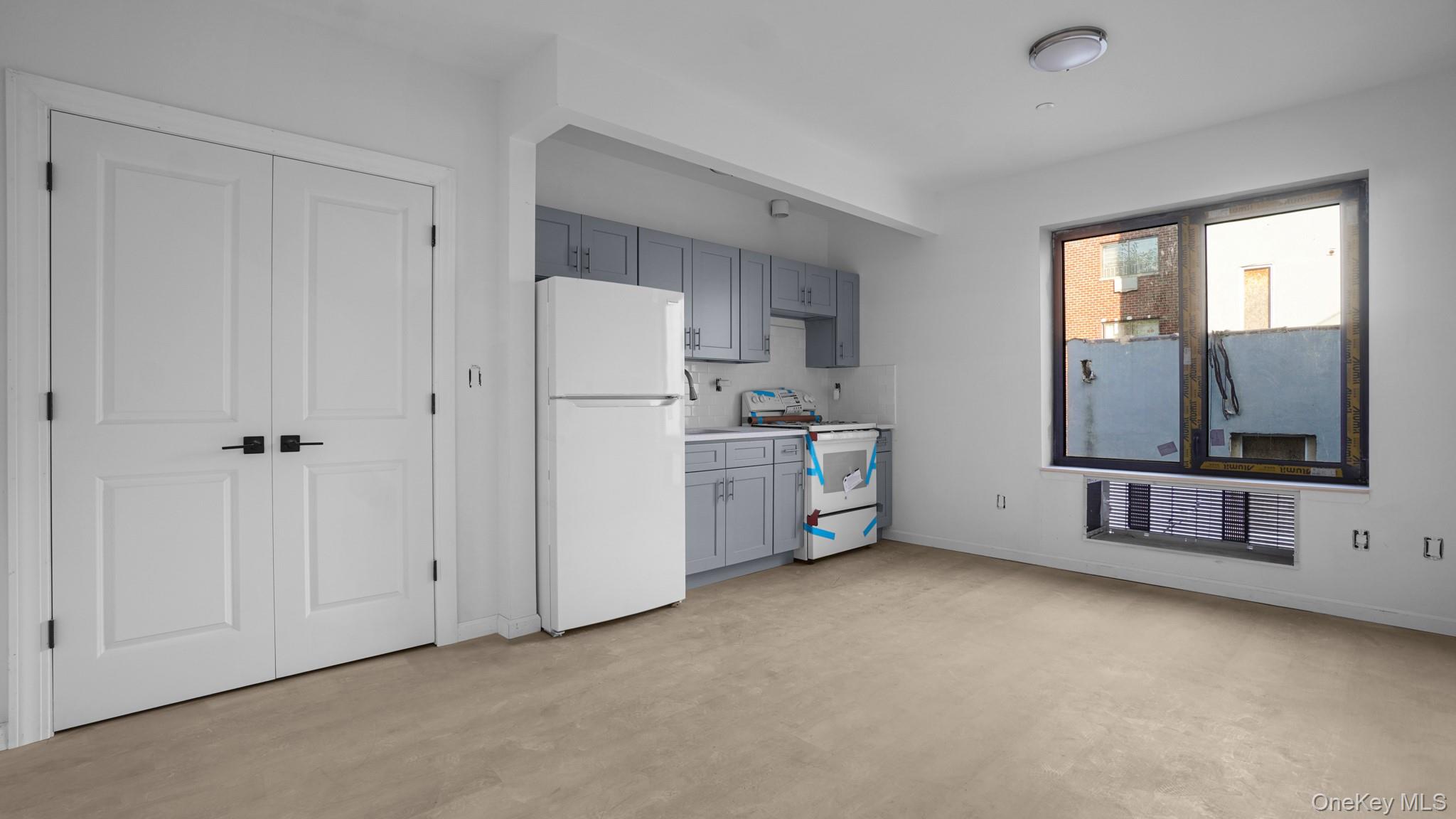 #11 photo, 3530 Willett Avenue, 브롱크스 Bronx , NY 10467