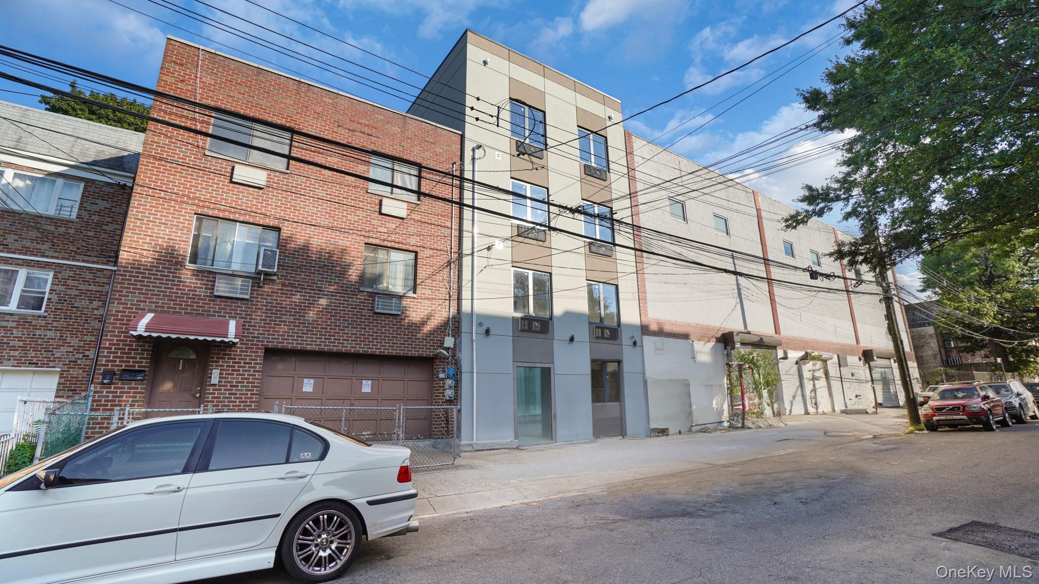 #2 photo, 3530 Willett Avenue, 브롱크스 Bronx , NY 10467