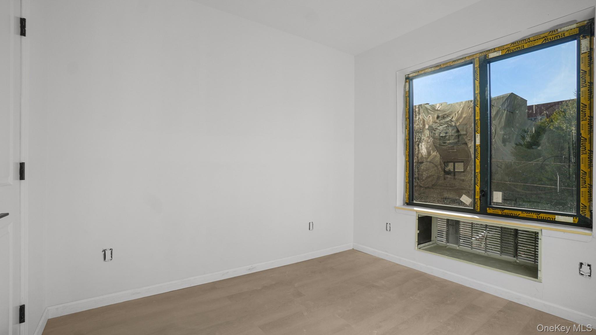 #8 photo, 3530 Willett Avenue, 브롱크스 Bronx , NY 10467