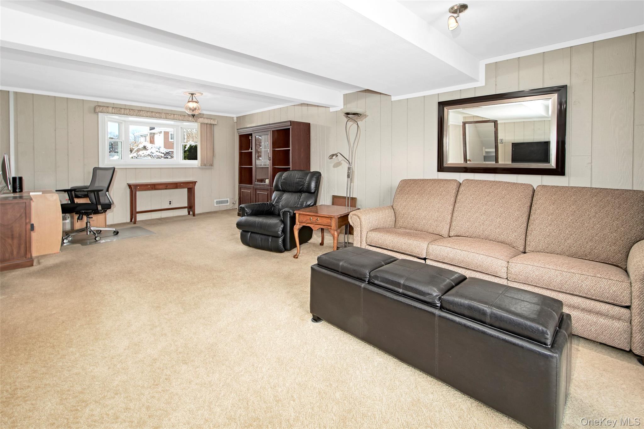 #11 photo, 107 Parkview Road, Elmsford , NY 10523