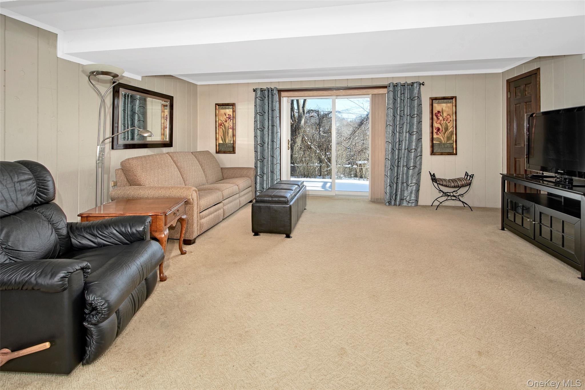 #12 photo, 107 Parkview Road, Elmsford , NY 10523