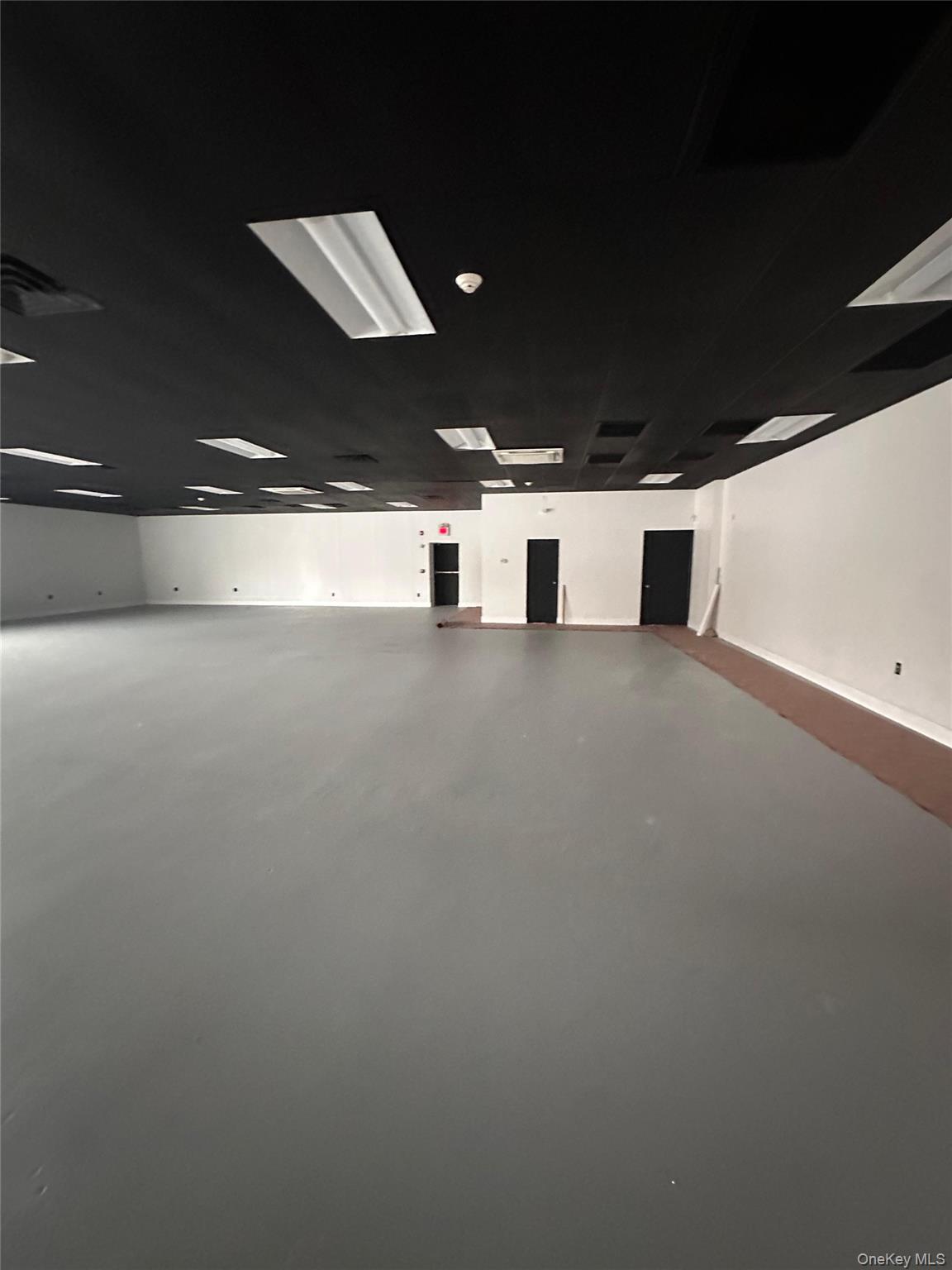 #10 photo, 611 Arlington Turnpike, 뉴욕주 Poughkeepsie , NY 12603