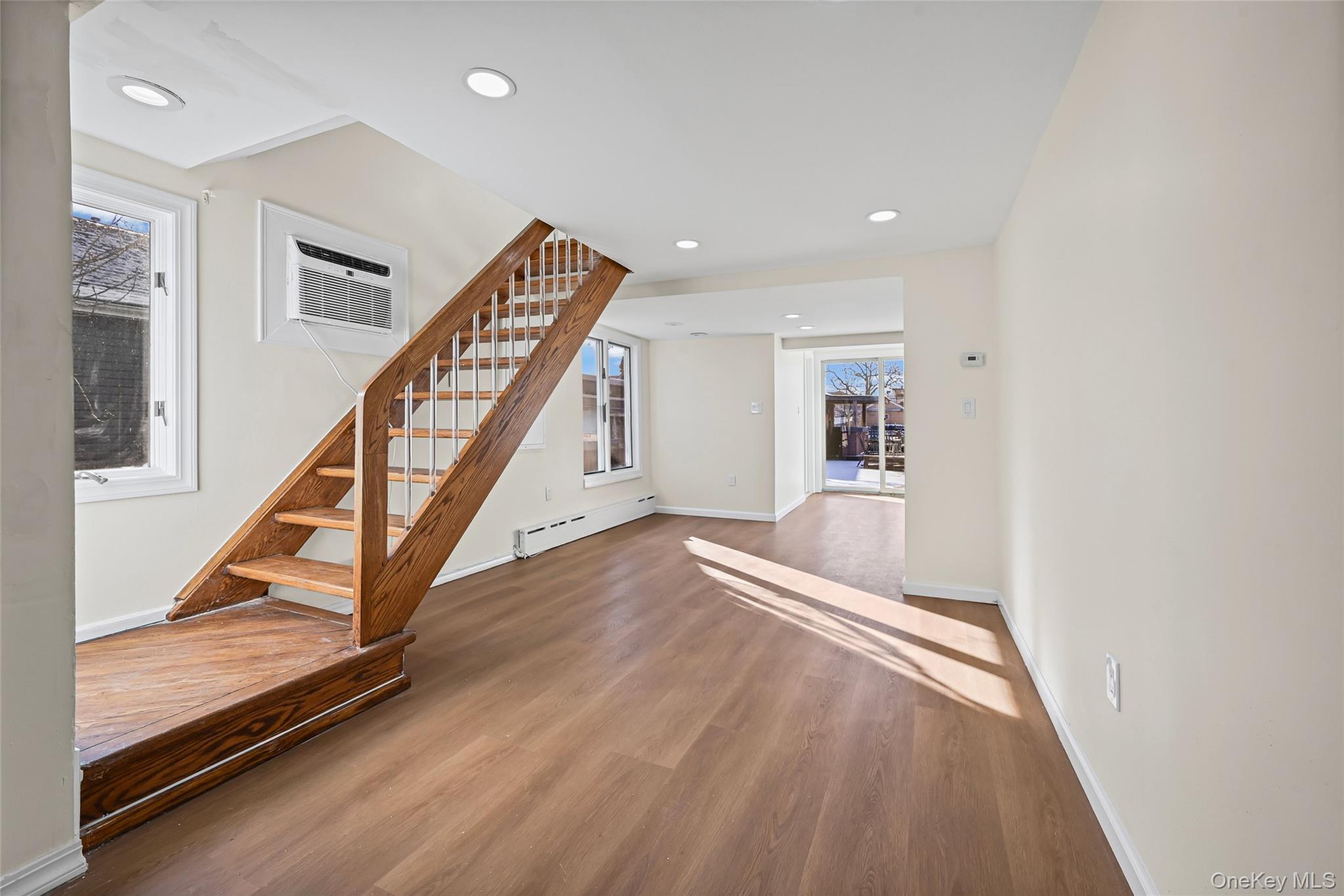 #1 photo, 130 Gordon Place, Freeport , NY 11520