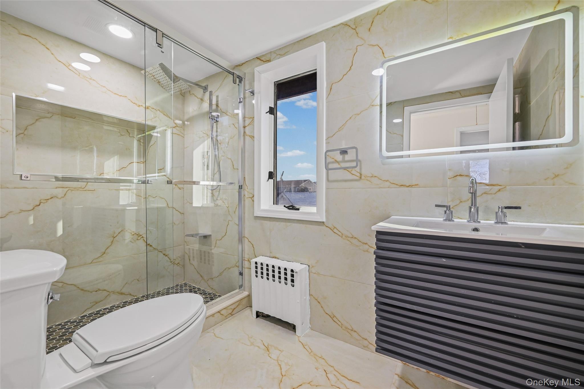 #11 photo, 130 Gordon Place, Freeport , NY 11520