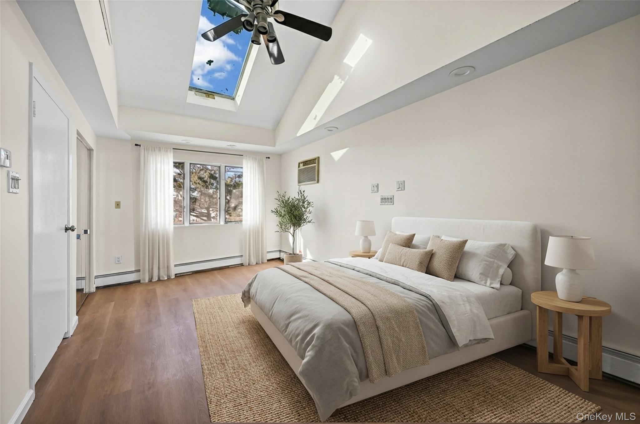 #16 photo, 130 Gordon Place, Freeport , NY 11520