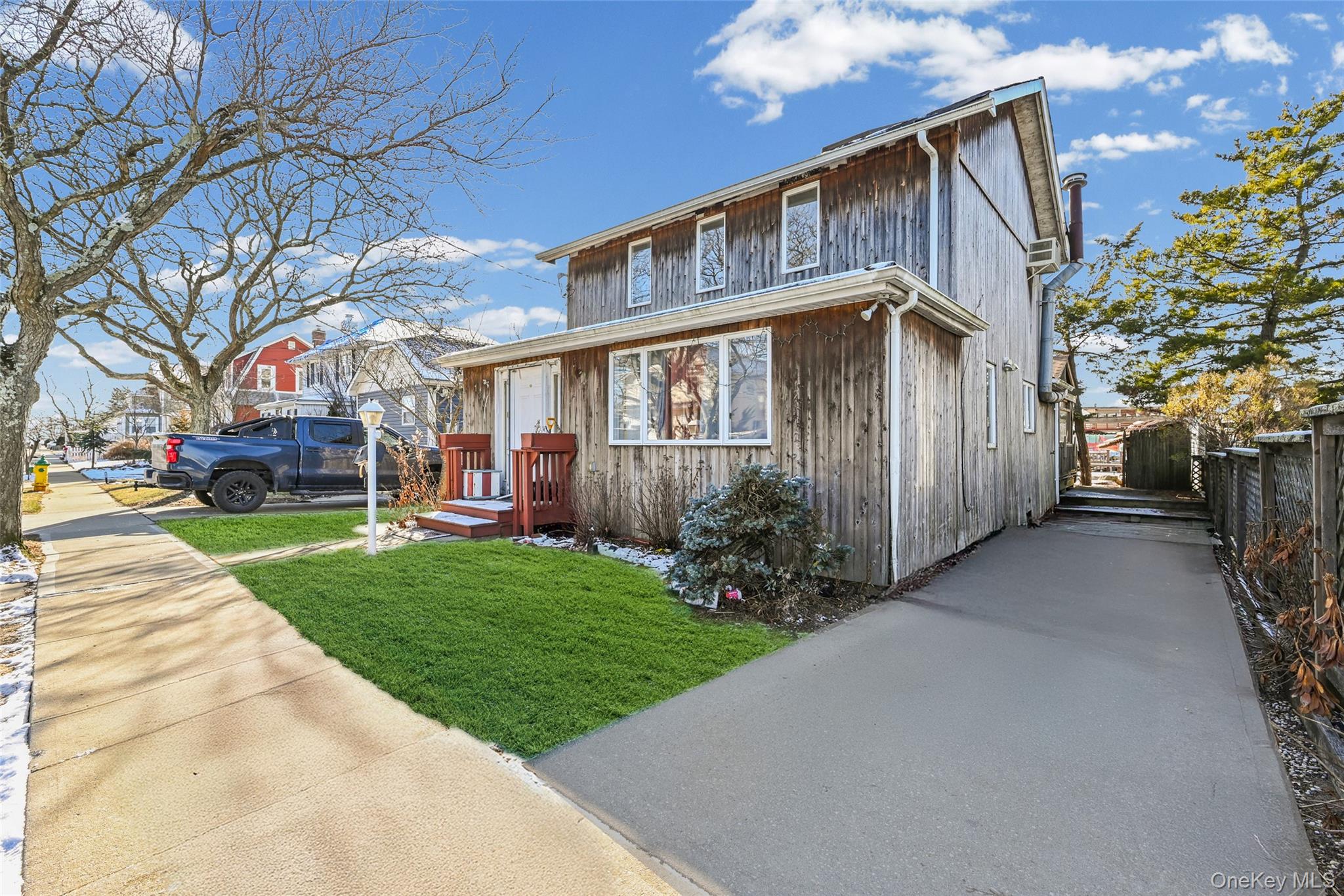 #18 photo, 130 Gordon Place, Freeport , NY 11520