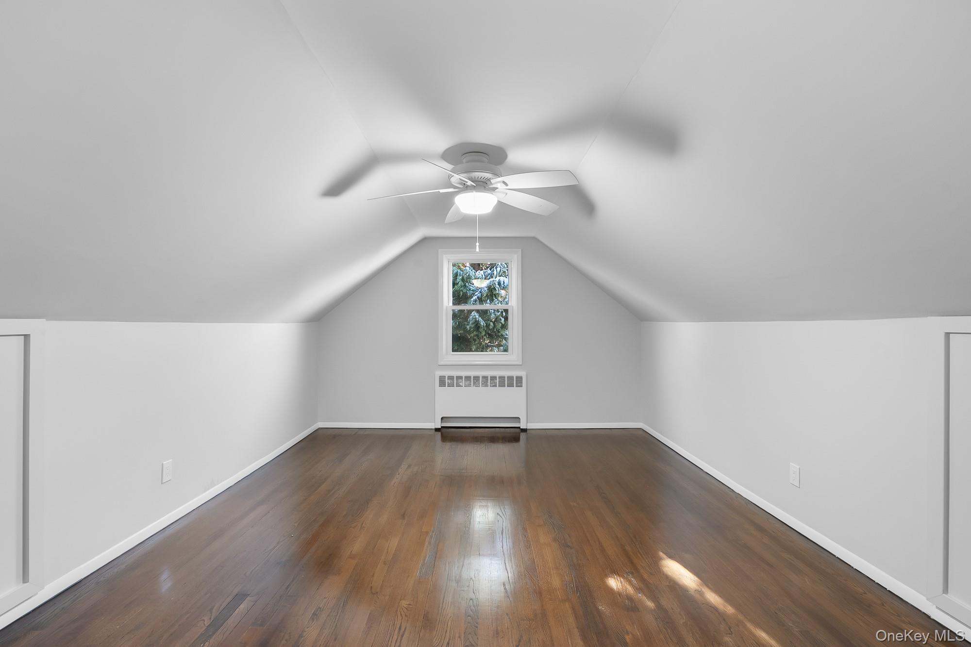 #20 photo, 53 Elizabeth Drive, Bethpage , NY 11714