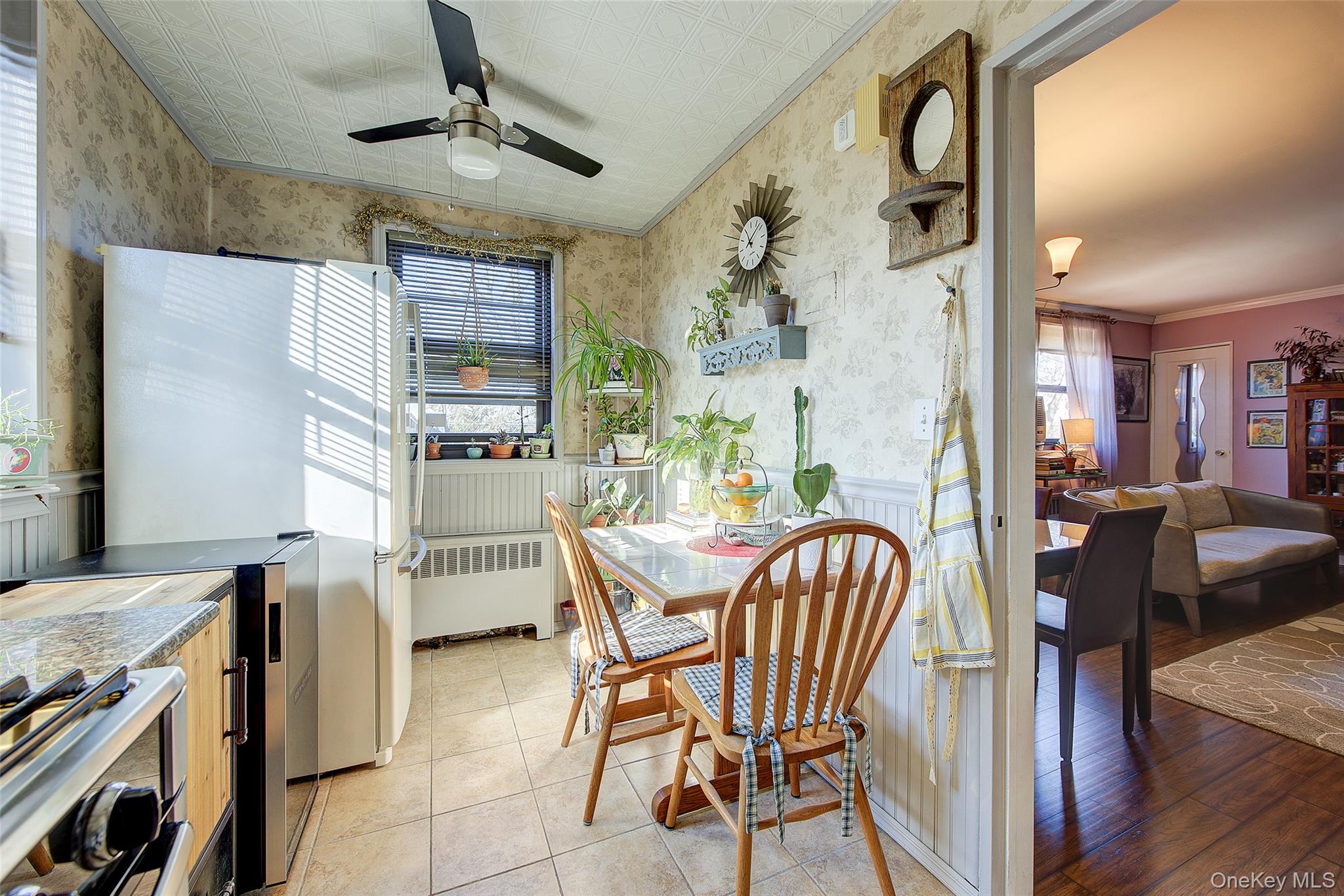 #13 photo, 17-83 166th Street, व्हाइटस्टोन Whitestone , NY 11357