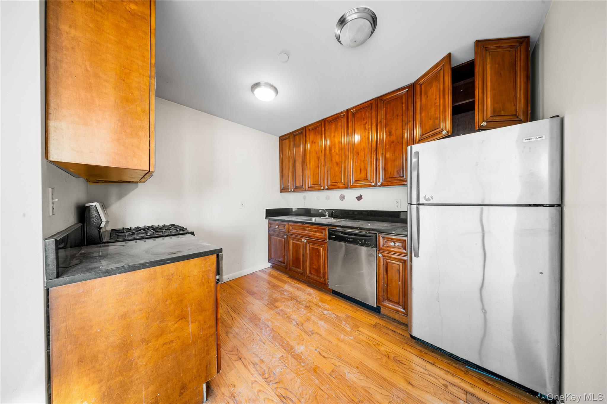 #7 photo, 14-34 110th Street, Куинс ‖ College Point , NY 11356