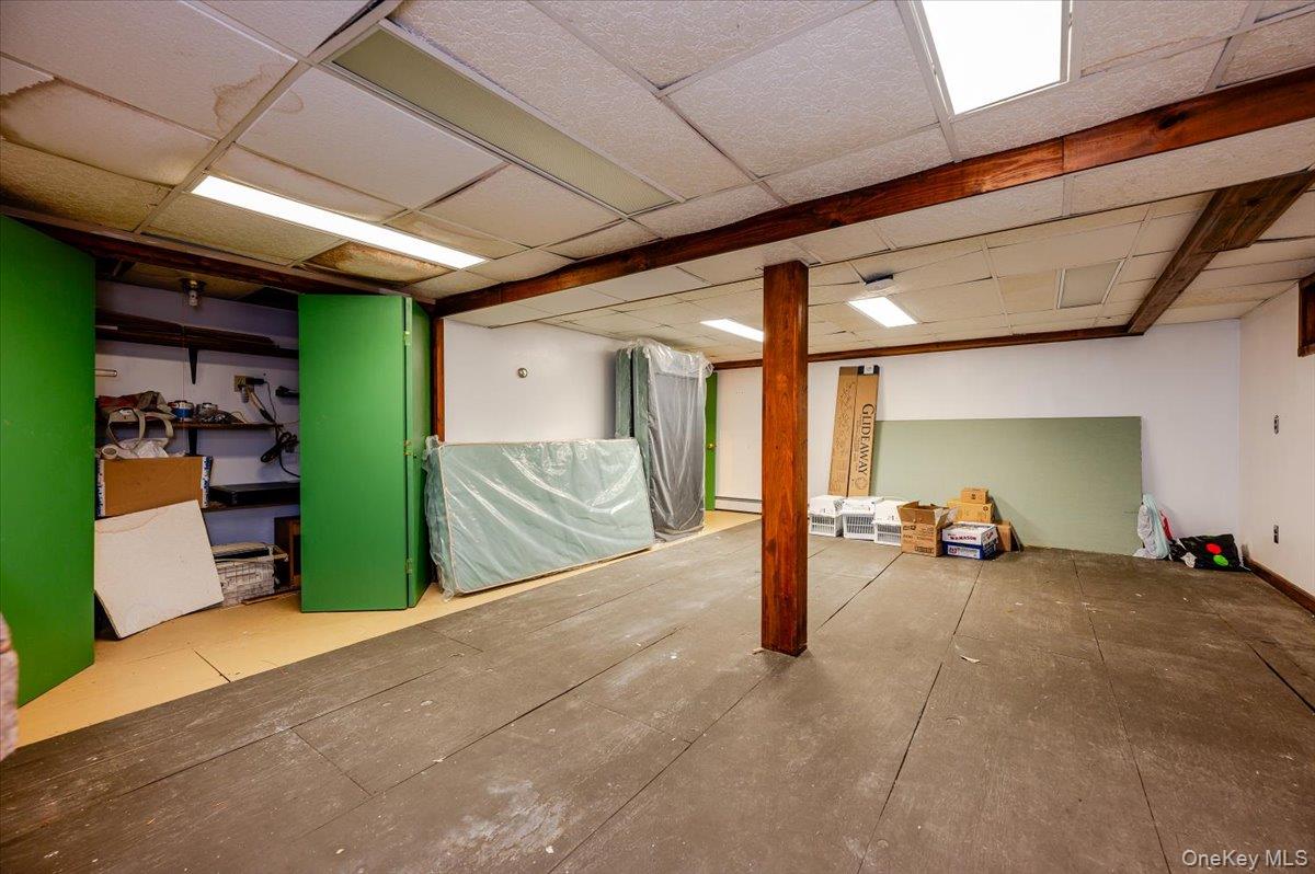 #16 photo, 150 Park Avenue, Hicksville , NY 11801