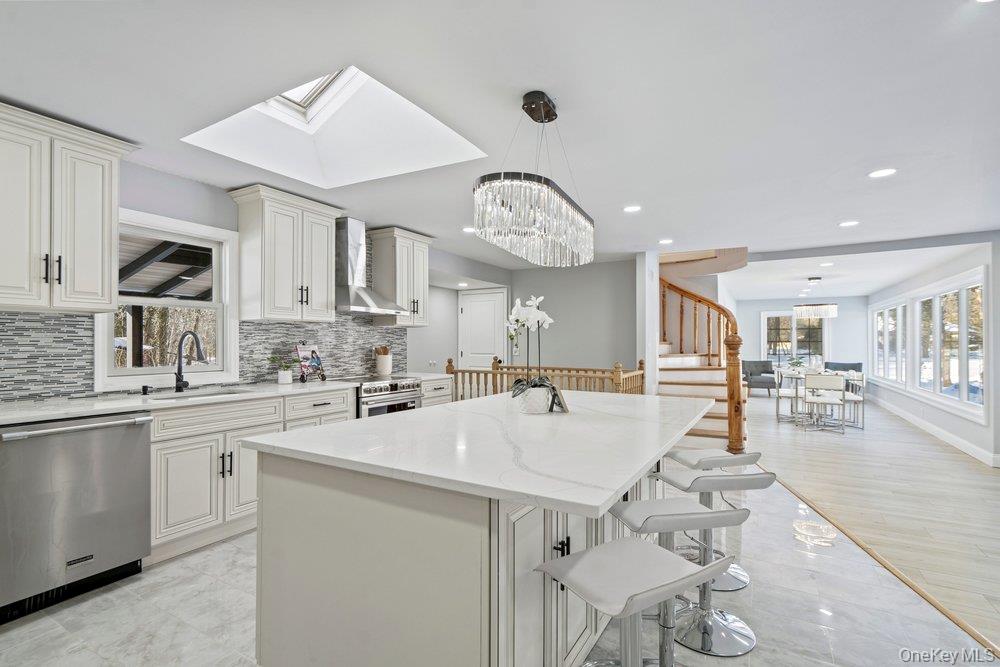 #15 photo, 497 Woodbury Road, Cold Spring Harbor , NY 11724