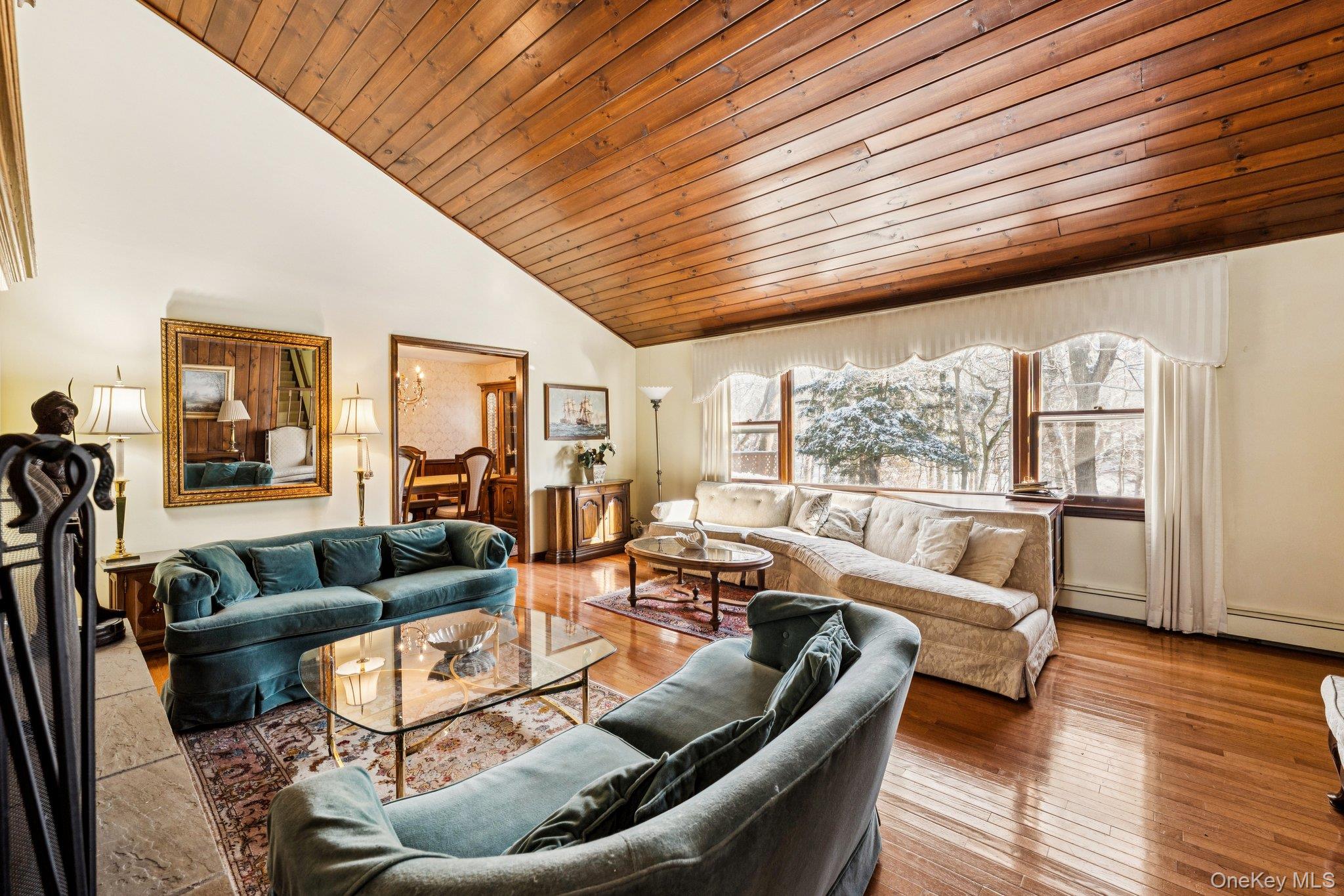 #12 photo, 11 Lodge Ln, Саффолк ‖ Belle Terre , NY 11777