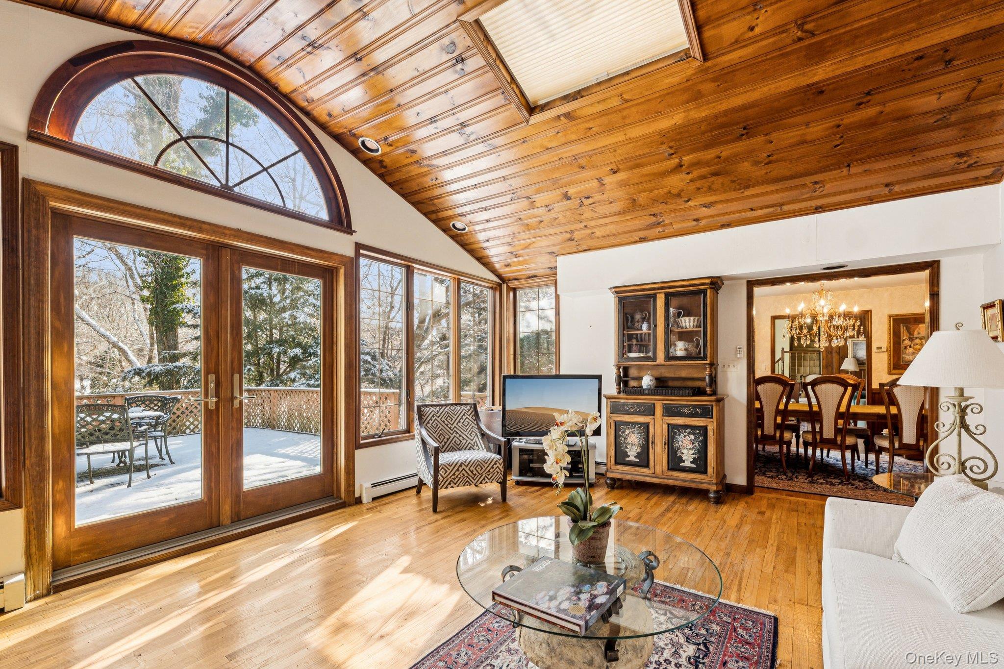 #15 photo, 11 Lodge Ln, Саффолк ‖ Belle Terre , NY 11777