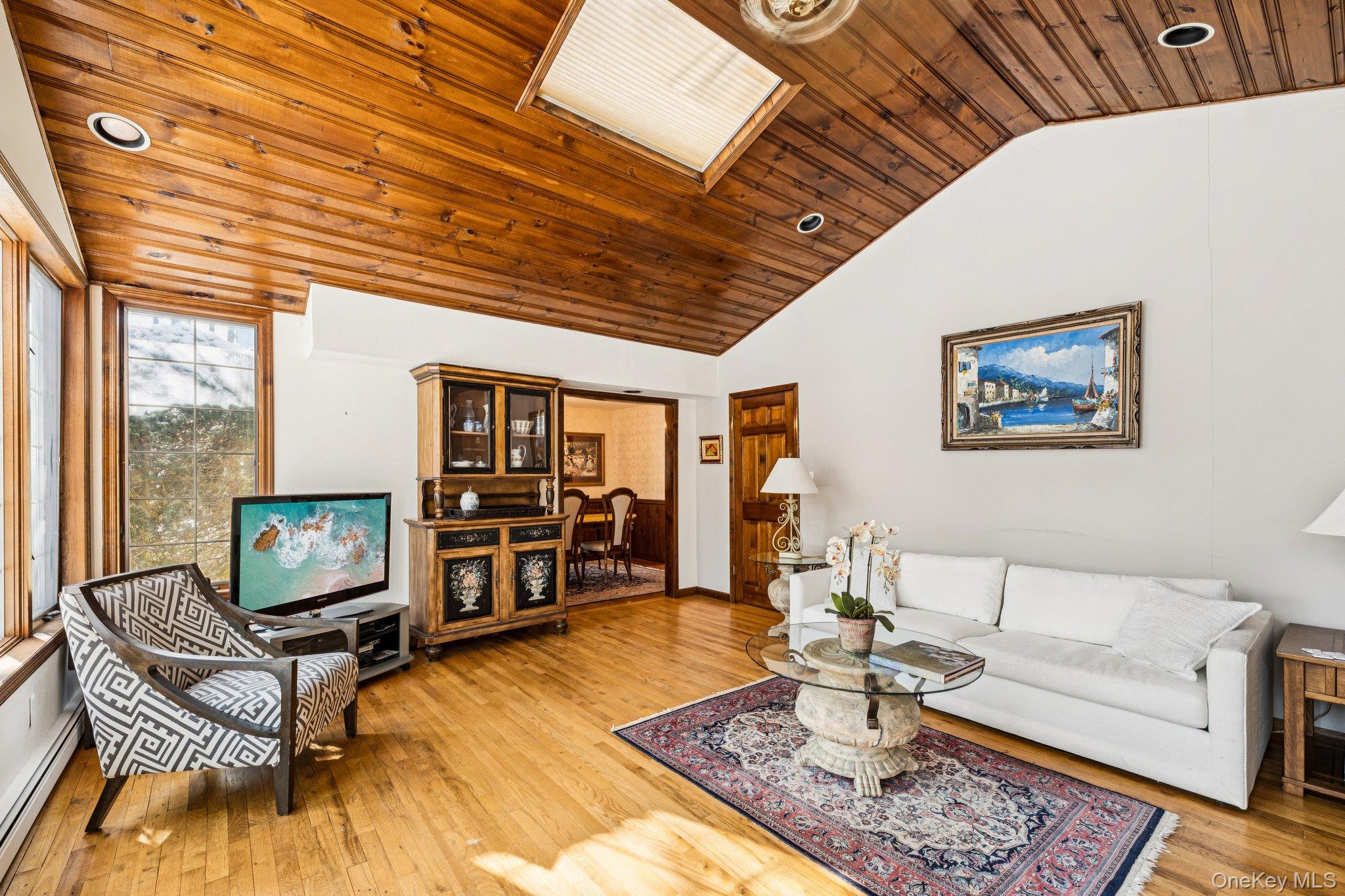 #17 photo, 11 Lodge Ln, Саффолк ‖ Belle Terre , NY 11777