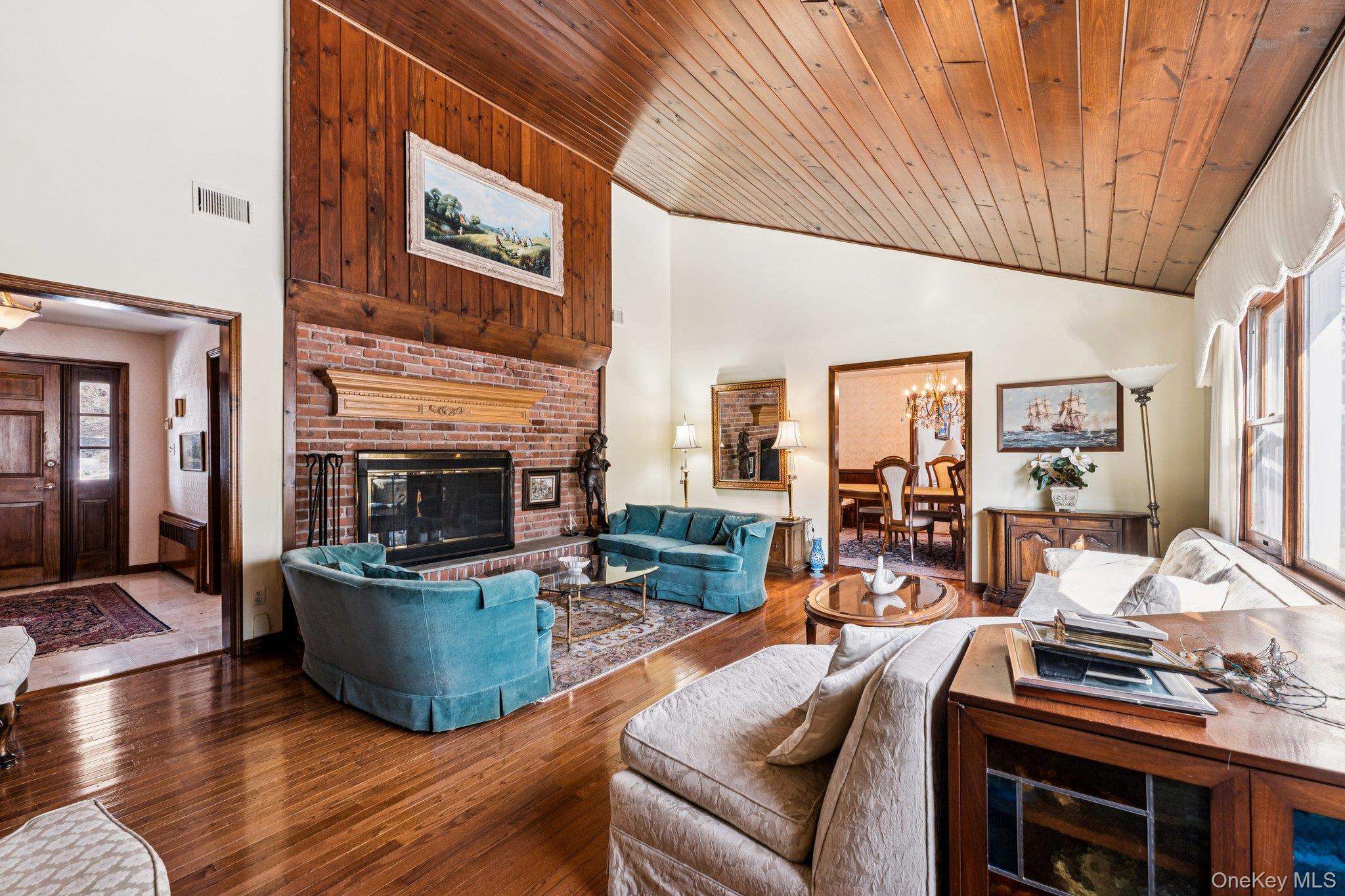 #9 photo, 11 Lodge Ln, Саффолк ‖ Belle Terre , NY 11777