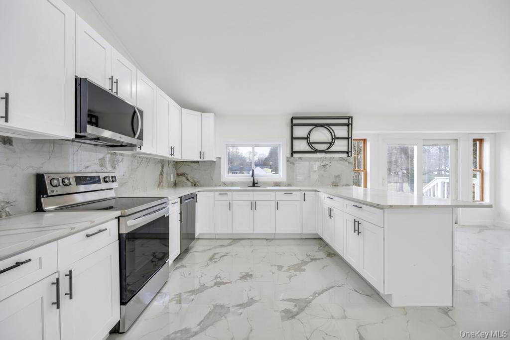 #12 photo, 73 Maple Avenue, Shirley , NY 11967